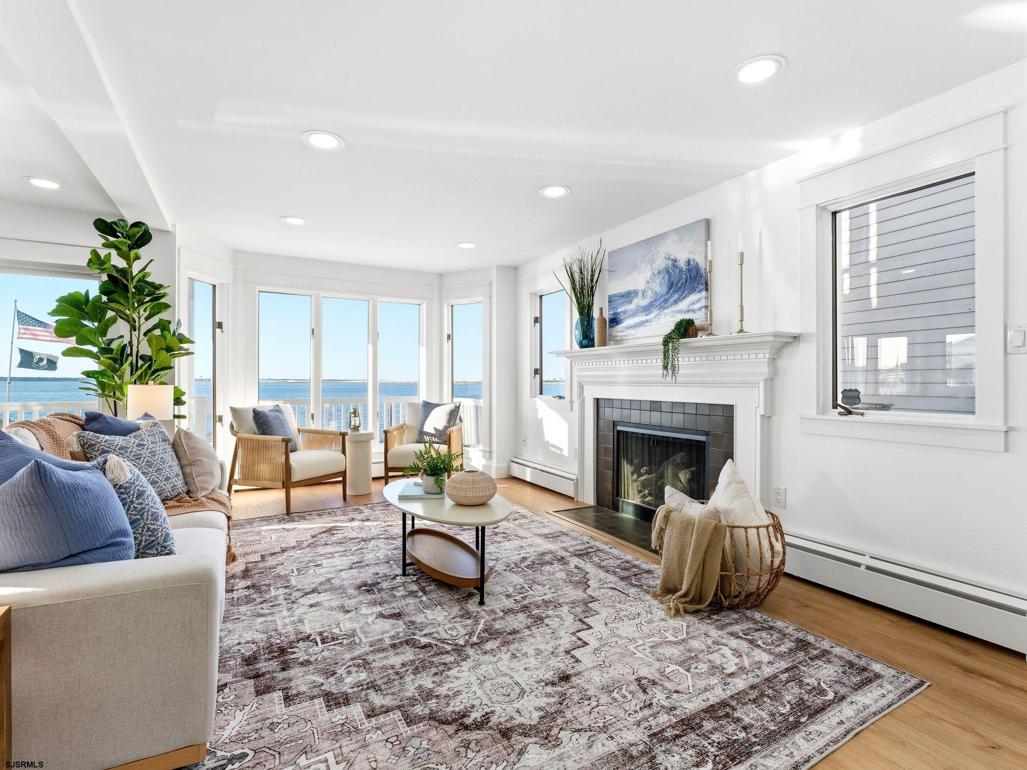 195 W 17th Street Unit: 1