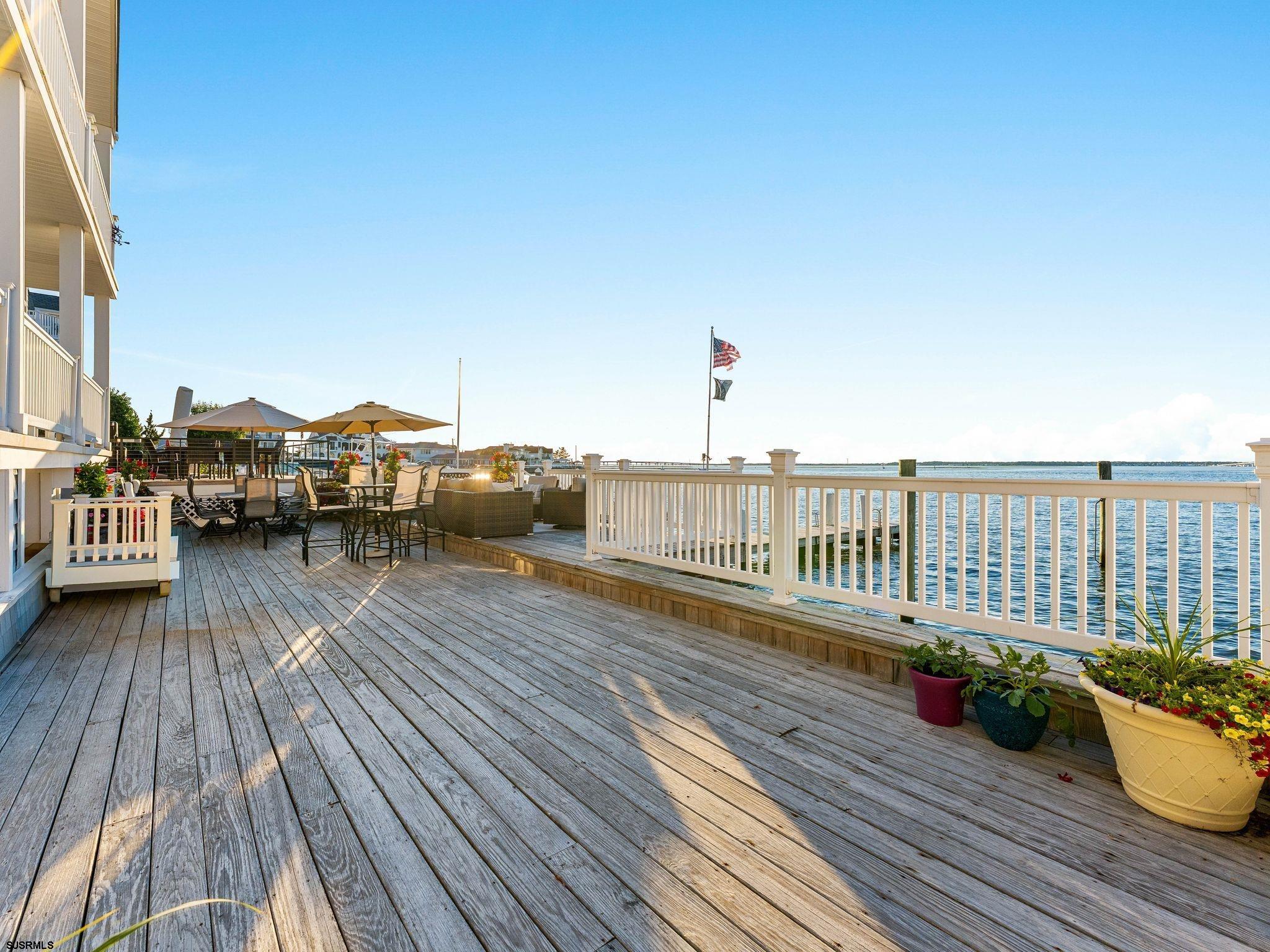 195 W 17th Street Unit: 1