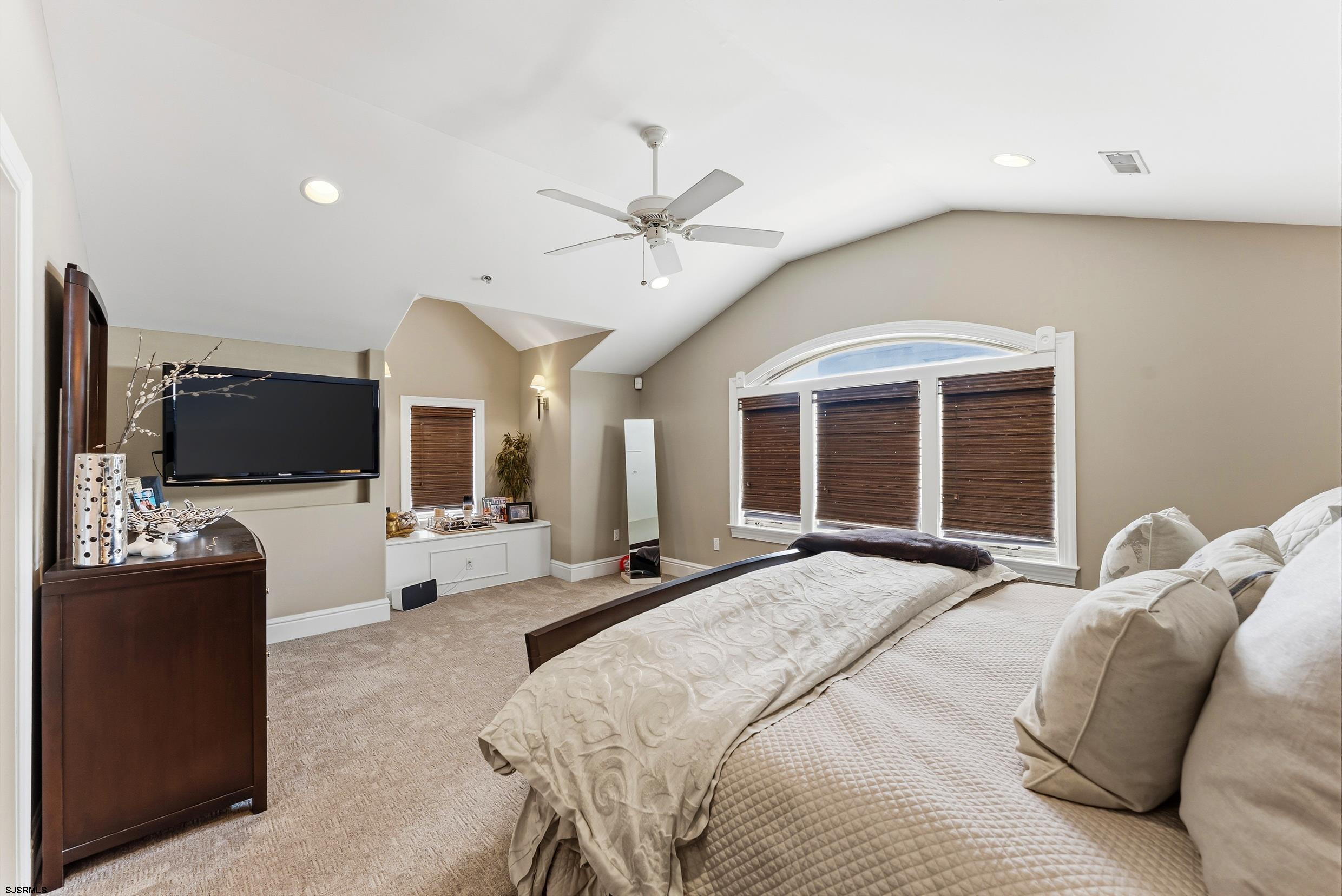 4 N Monroe Ave Unit: A
