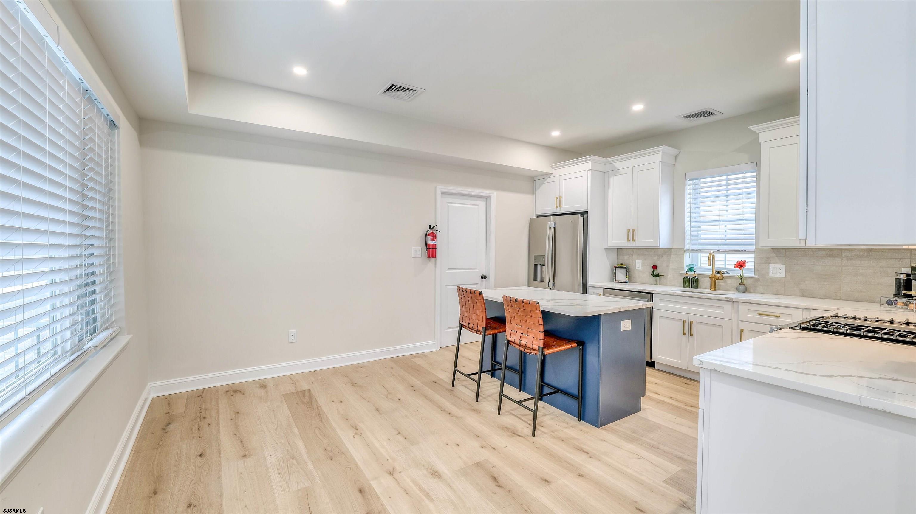 129 N New Haven Ave