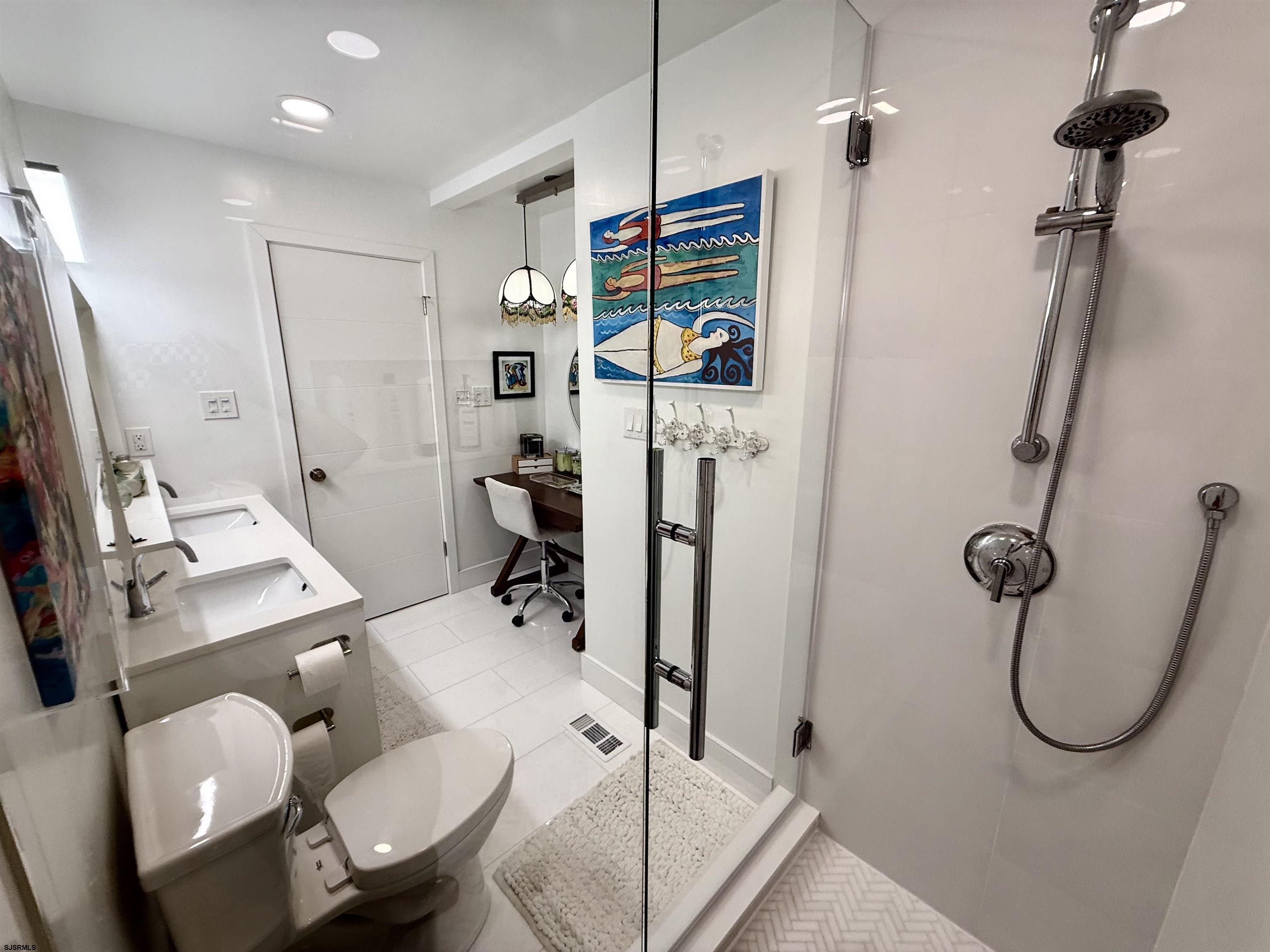 4 Brunswick Ct
