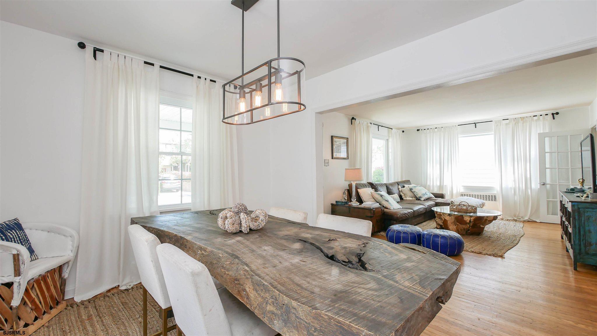 110 N Pembroke Ave