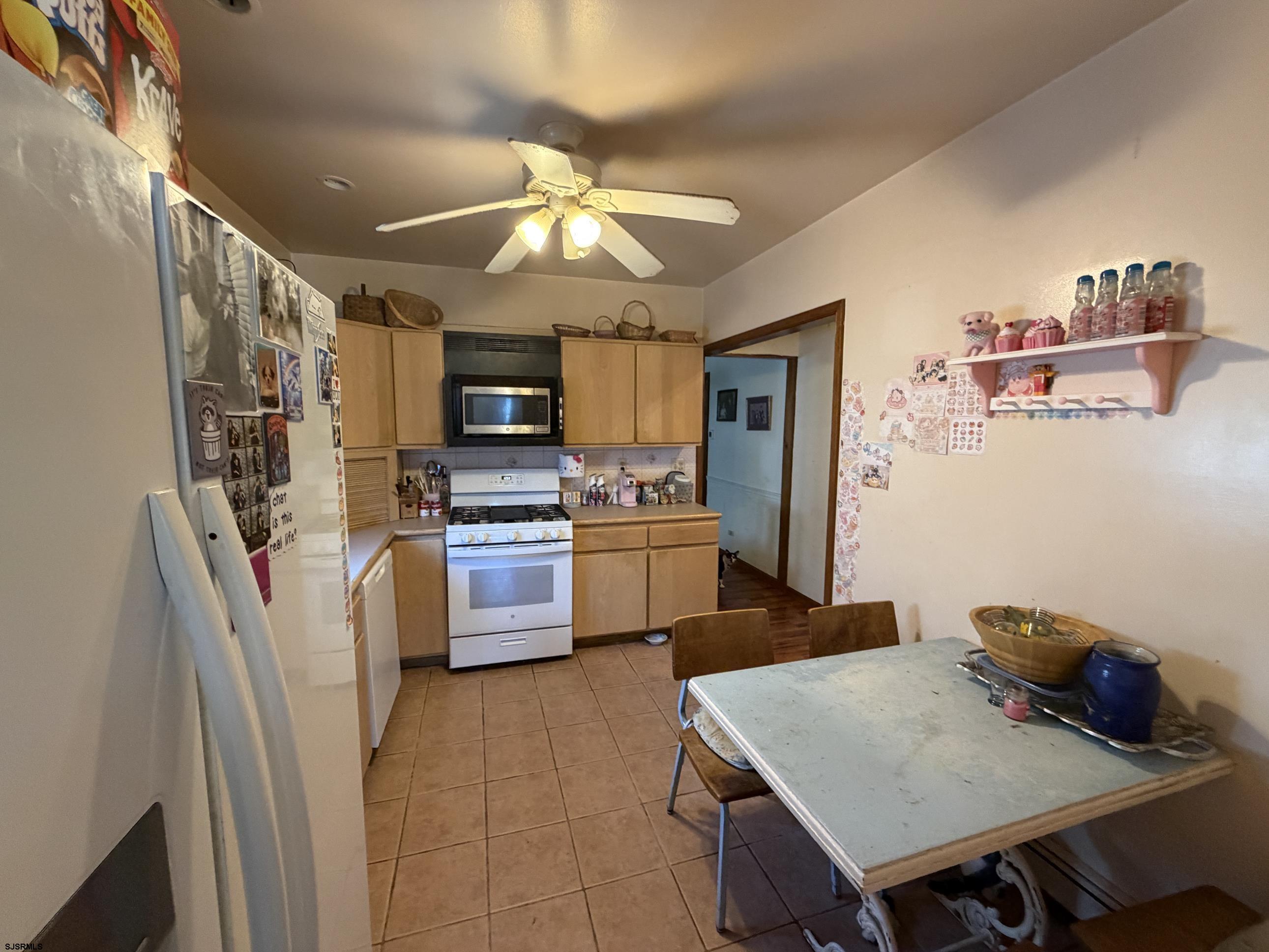 5 N Hillside Ave
