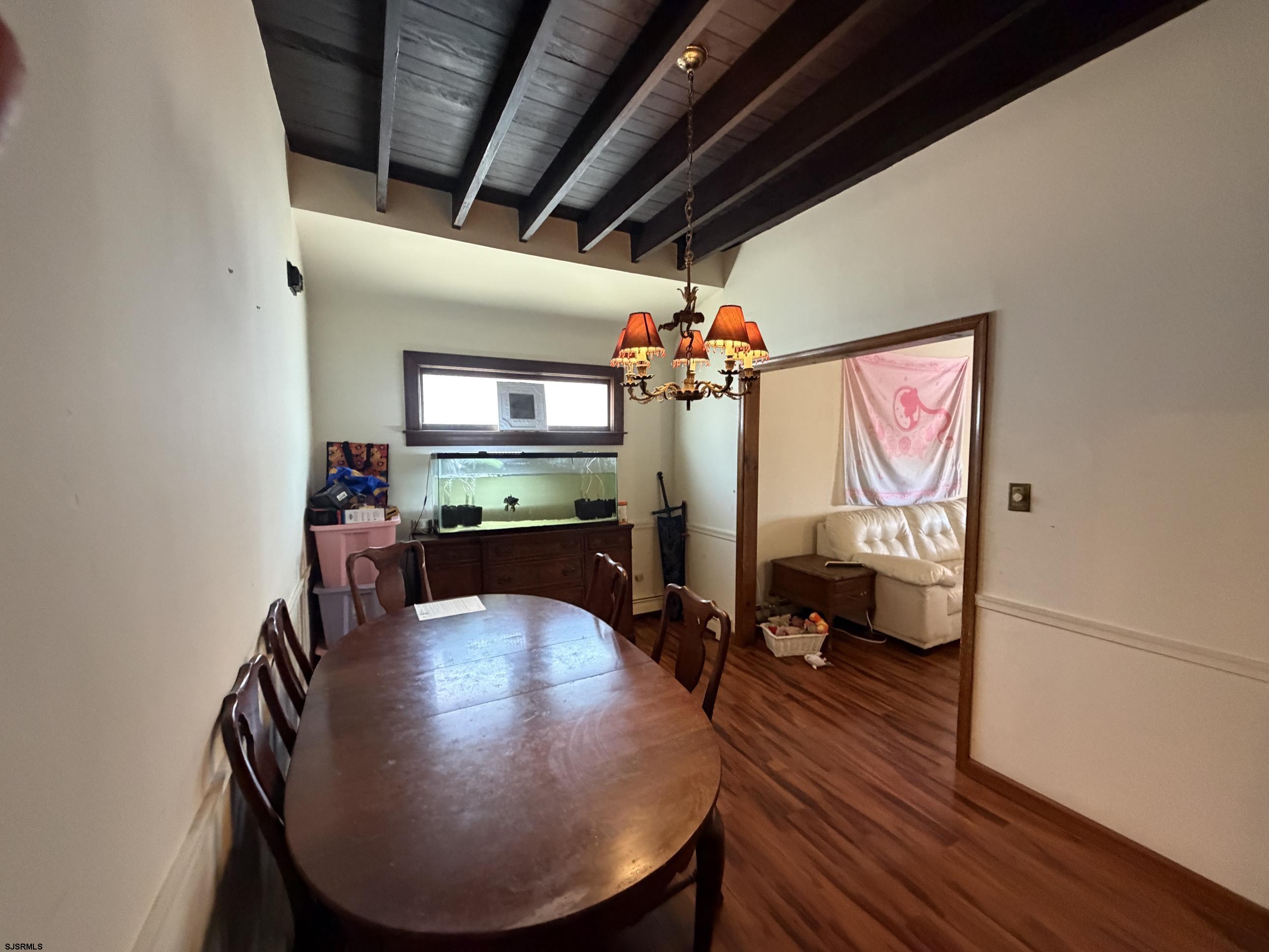 5 N Hillside Ave
