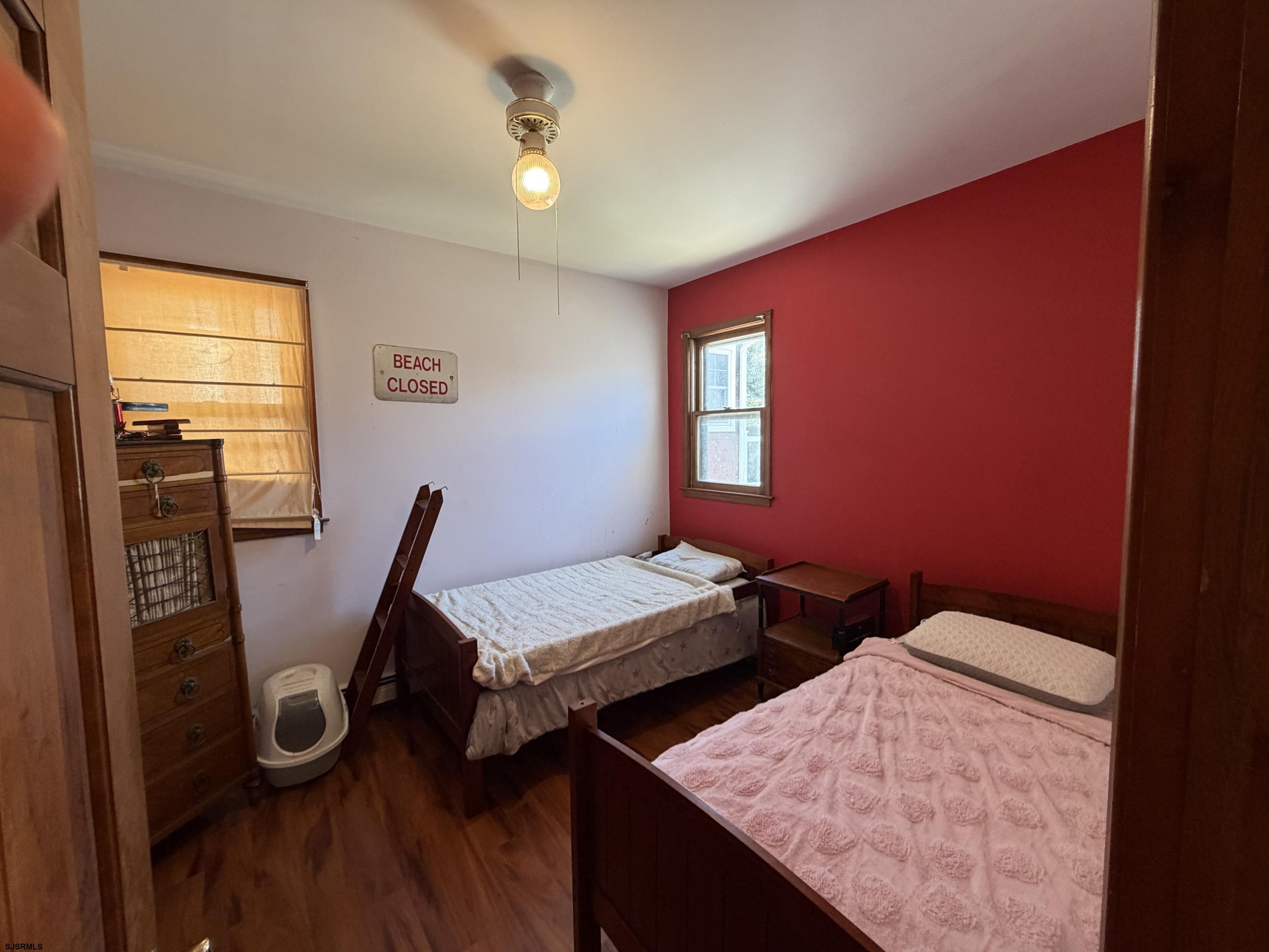 5 N Hillside Ave