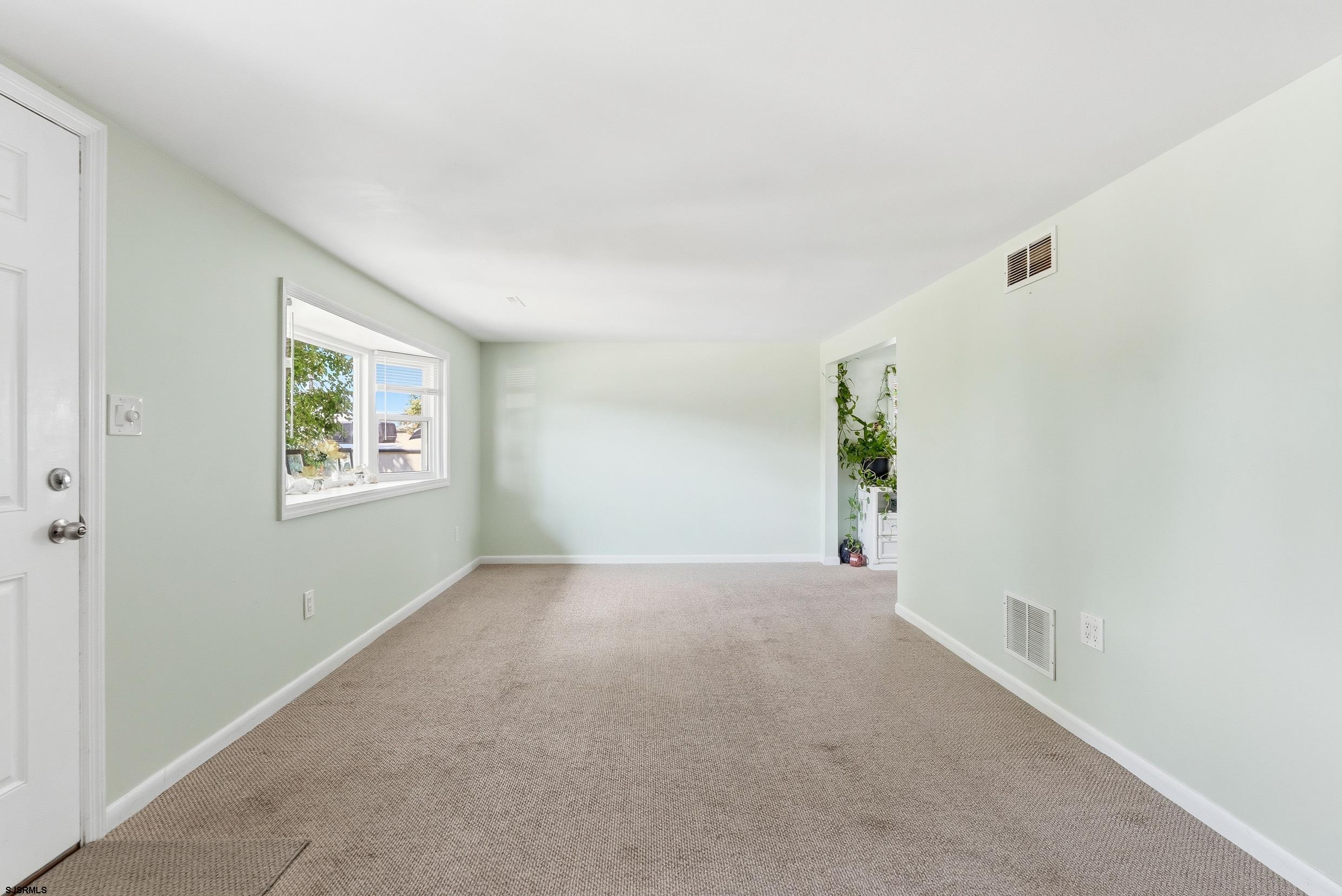611 Cambridge Ave