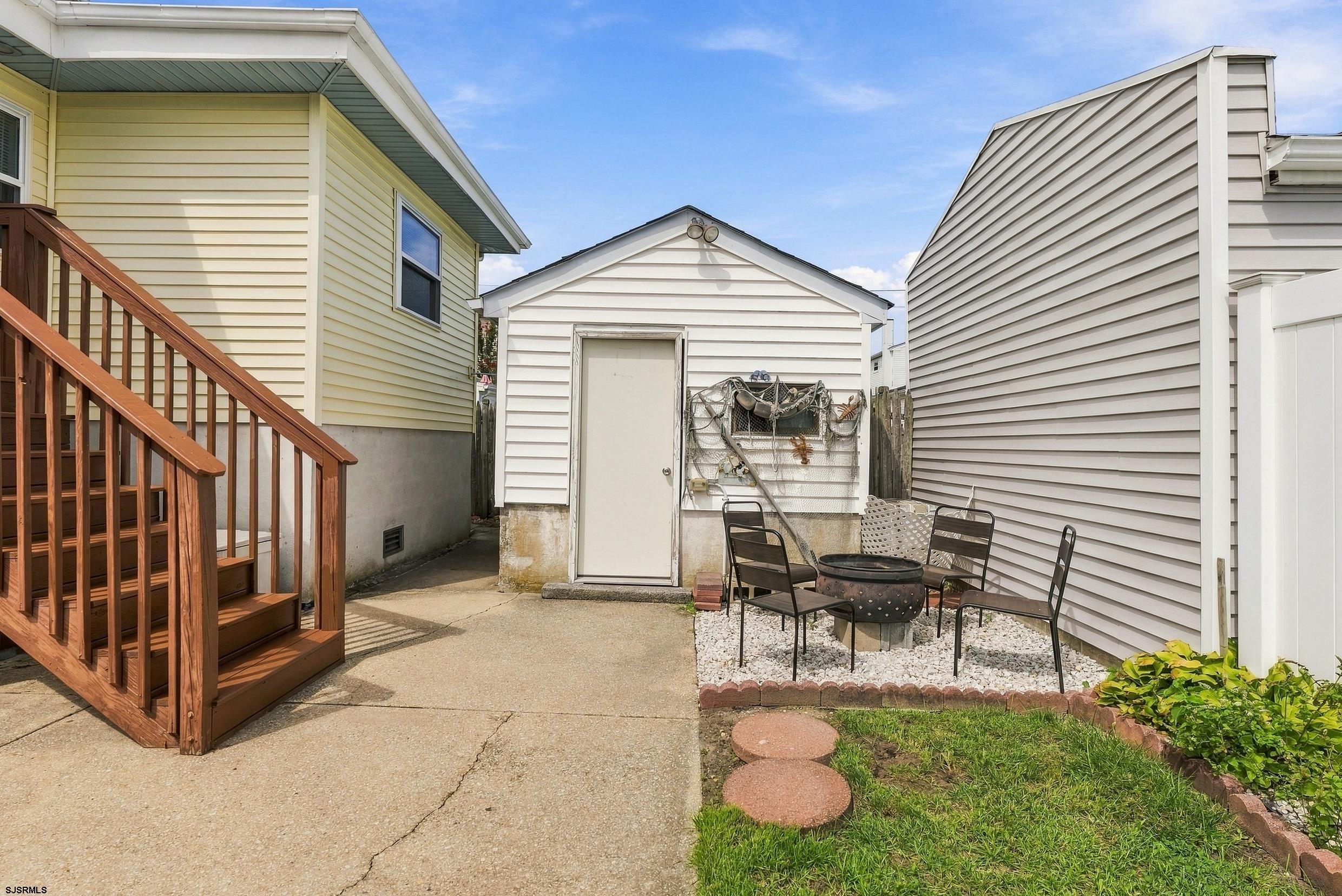 611 Cambridge Ave