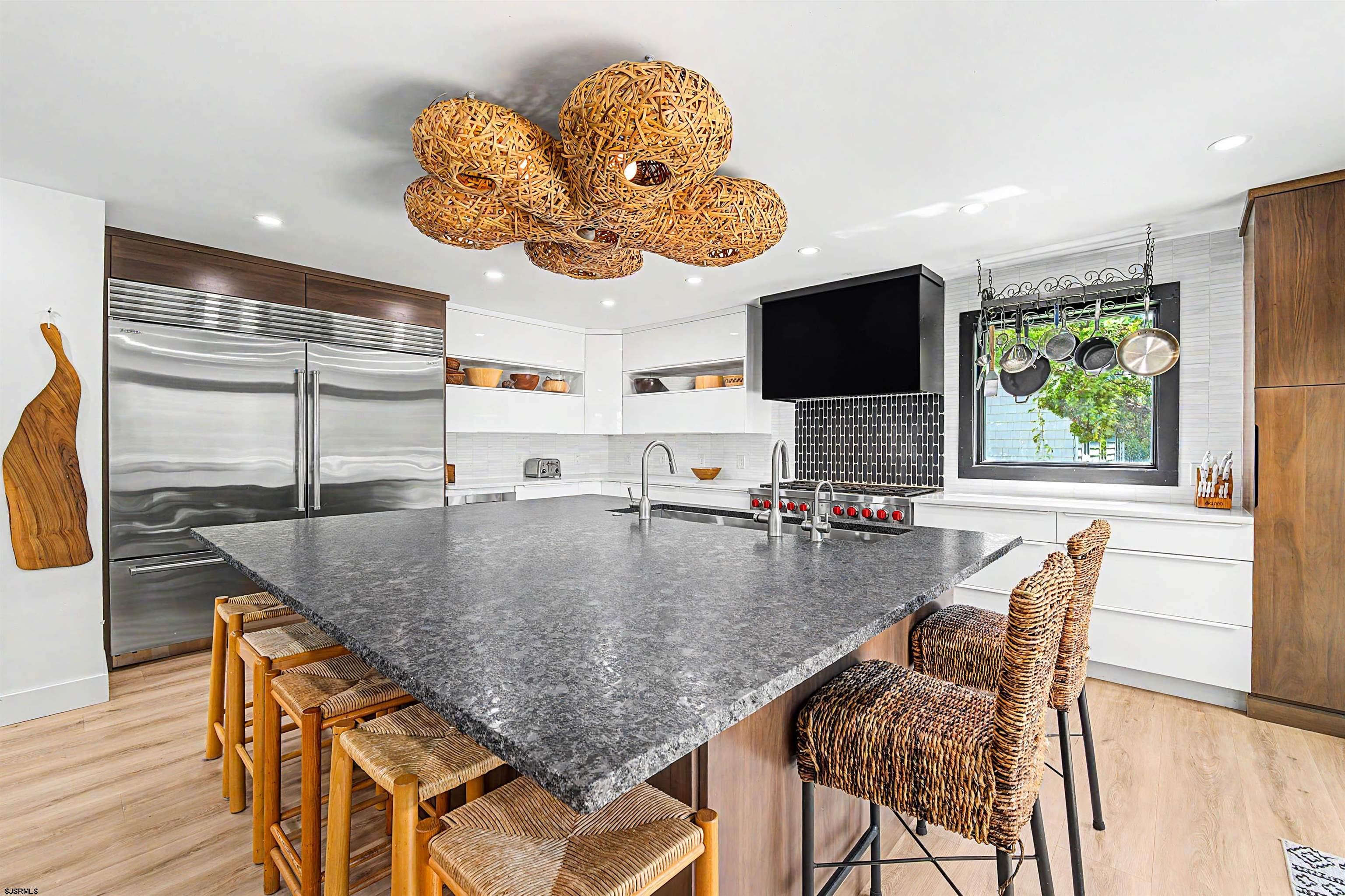 4 Brunswick Ct