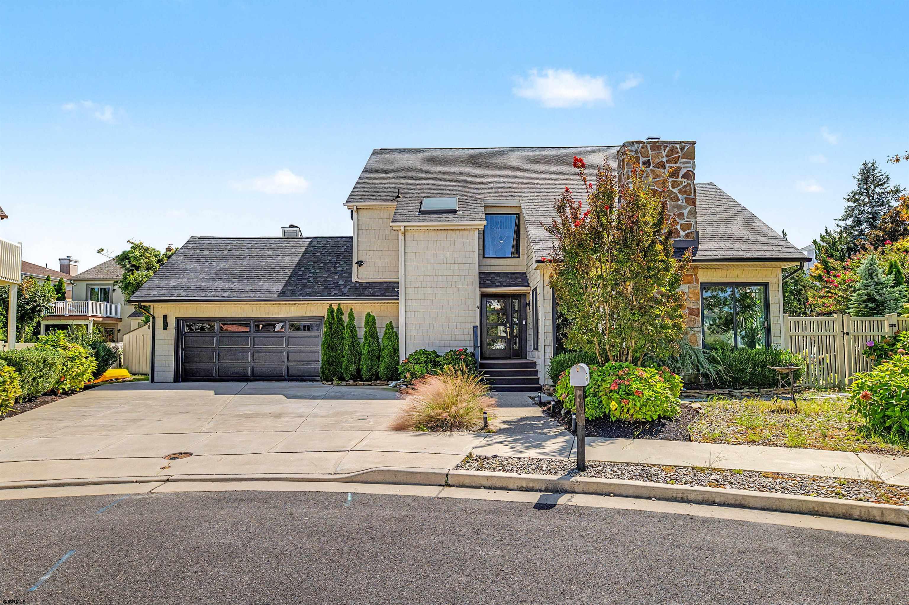 4 Brunswick Ct