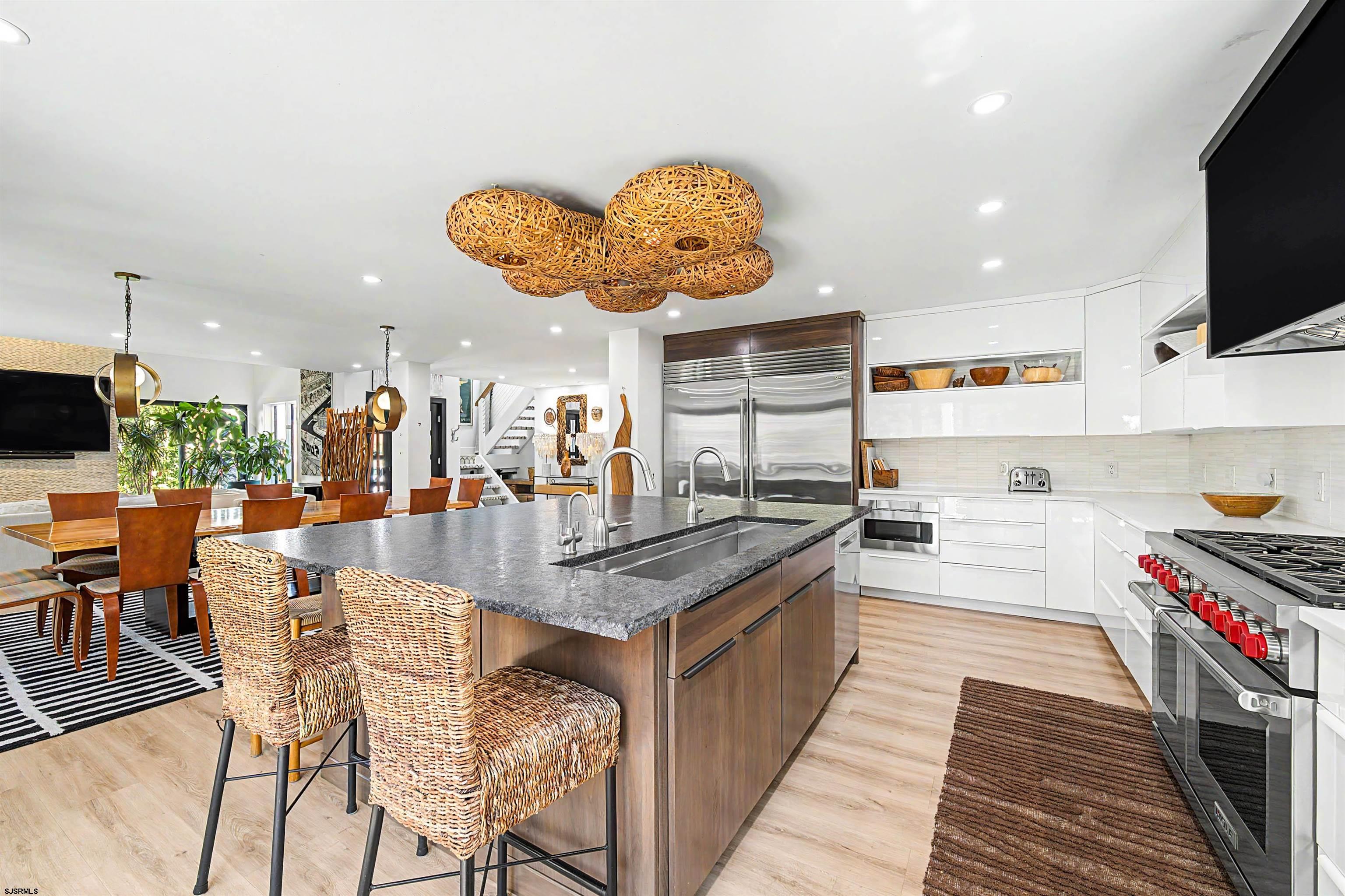 4 Brunswick Ct