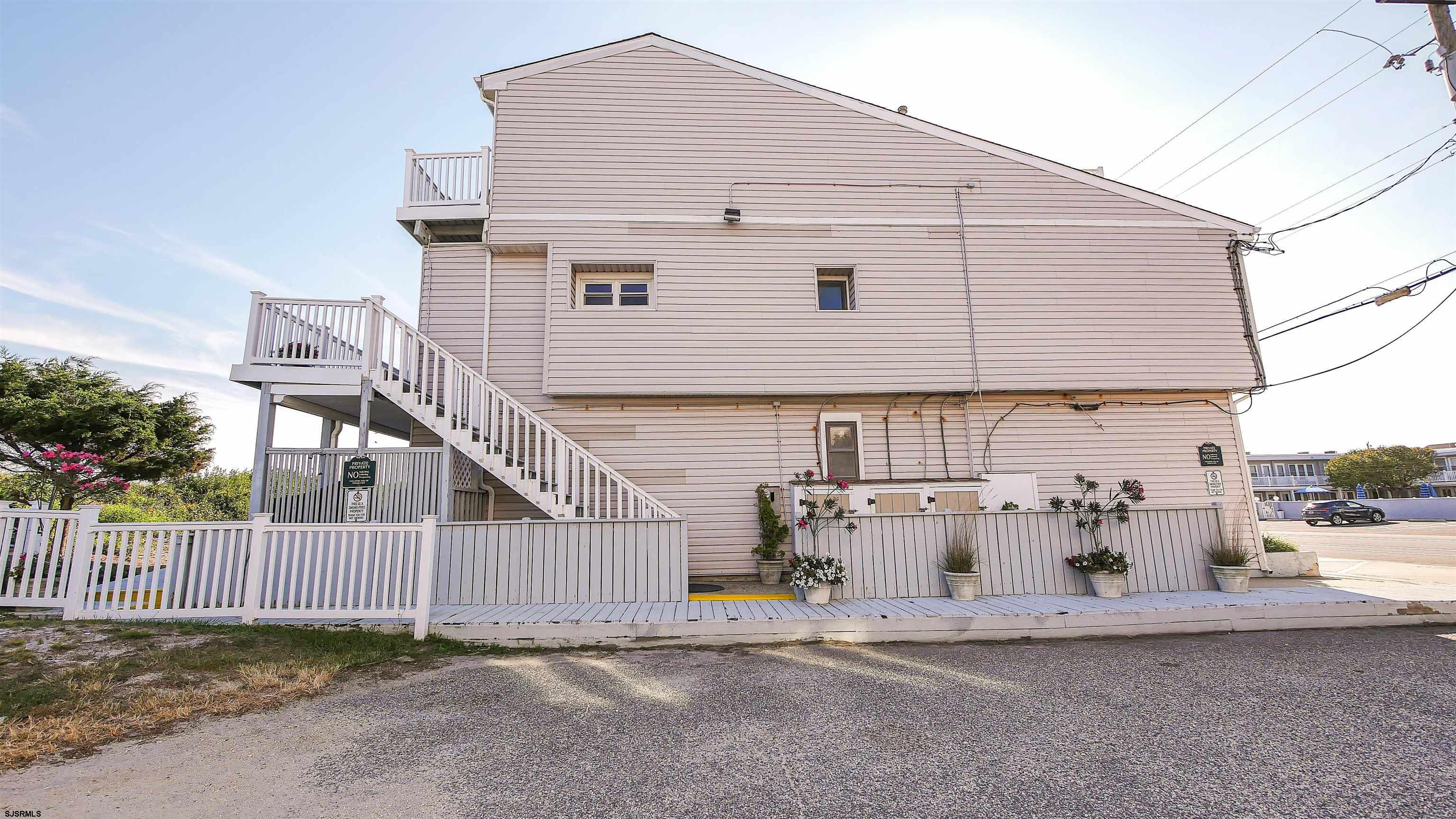 400 E Brigantine Ave