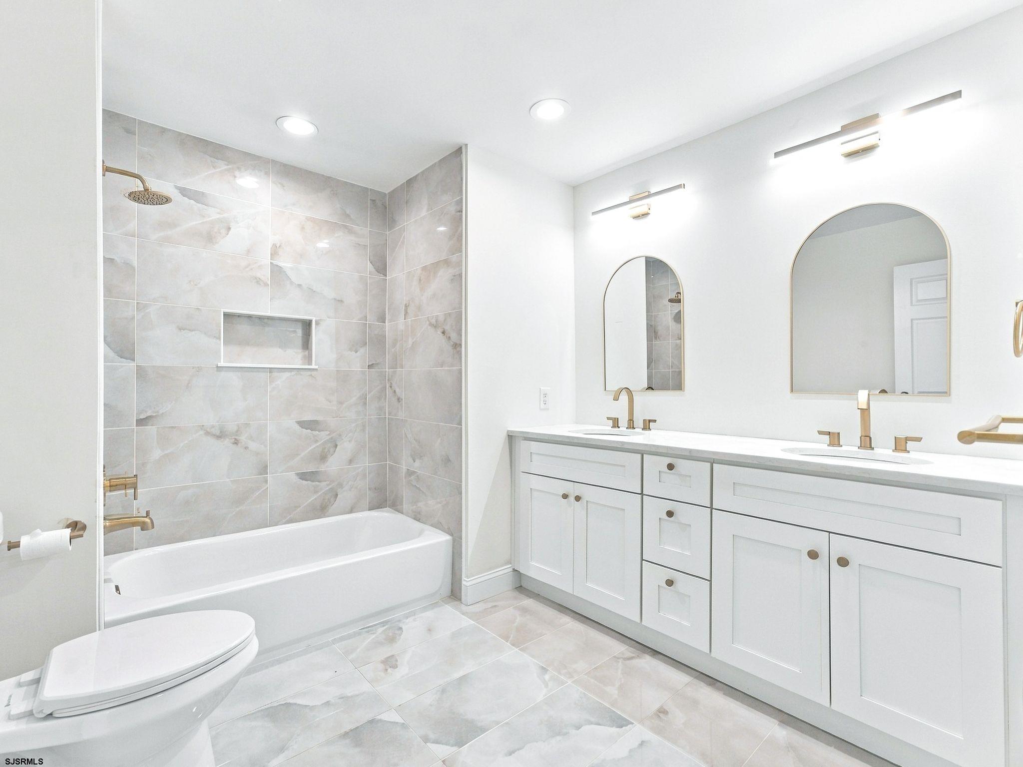 34 Pebble Beach