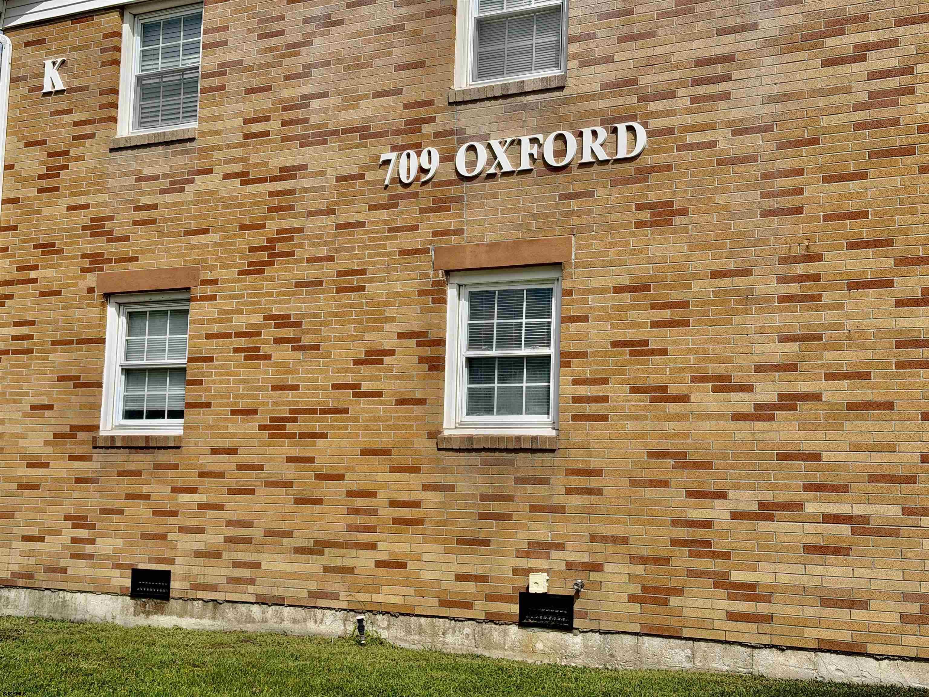 709 N Oxford Ave Unit: K4