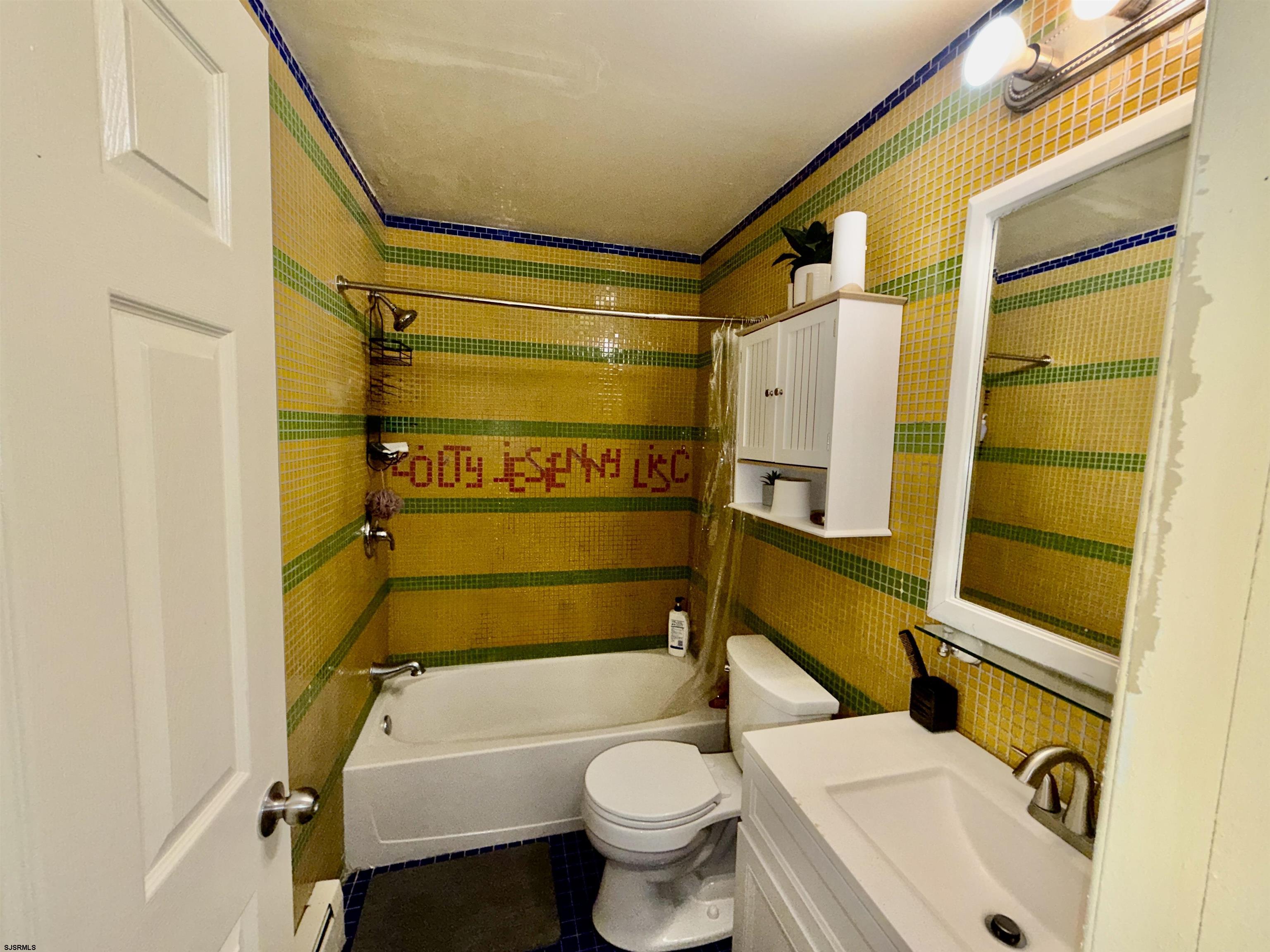 709 N Oxford Ave Unit: K4