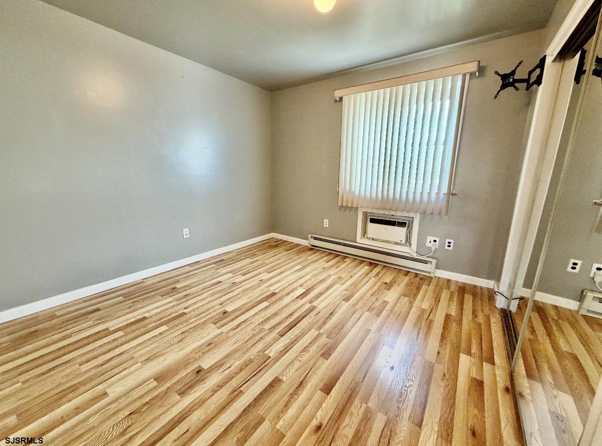 9600 Amherst Ave Unit: 3