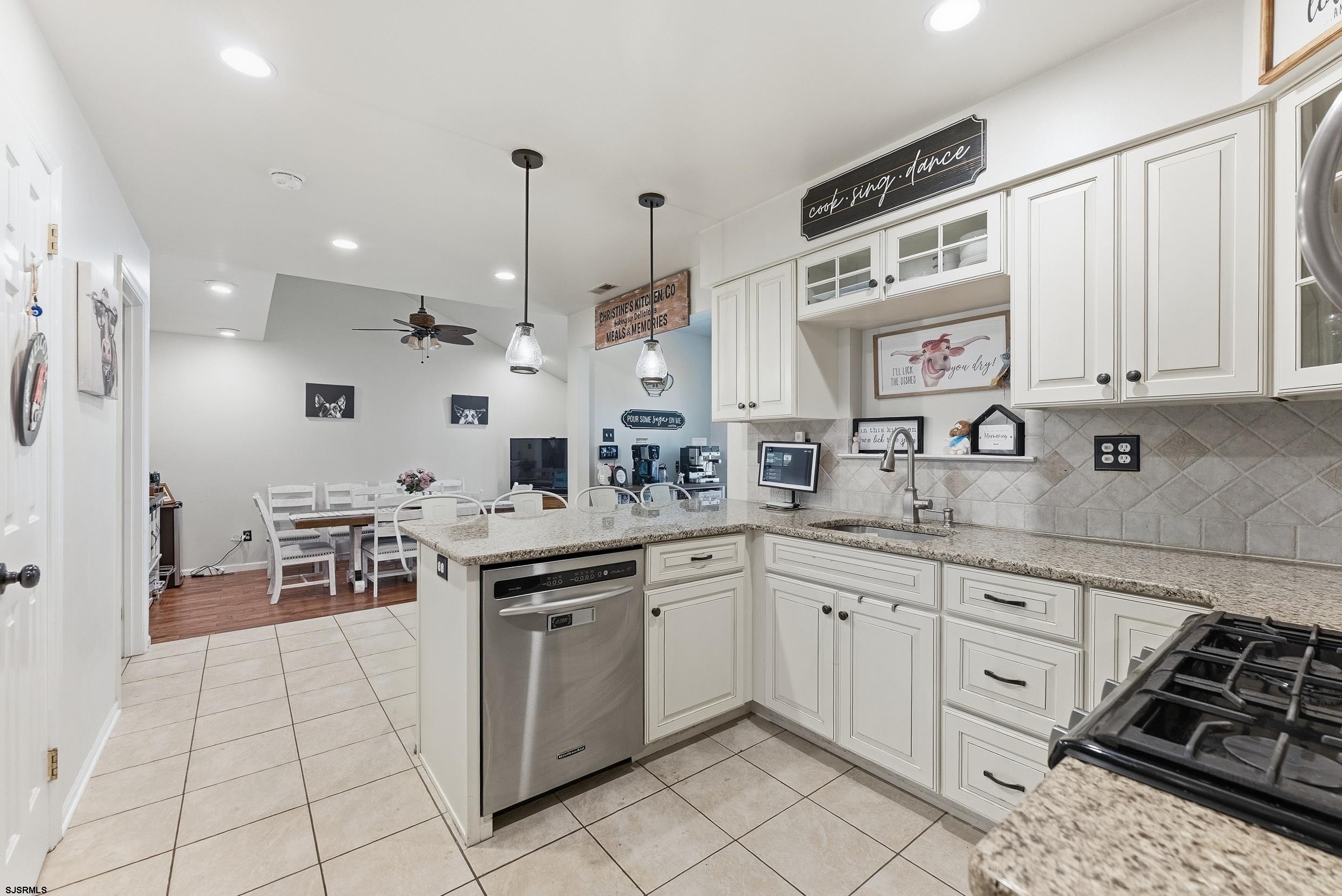37 Sturbridge Ct