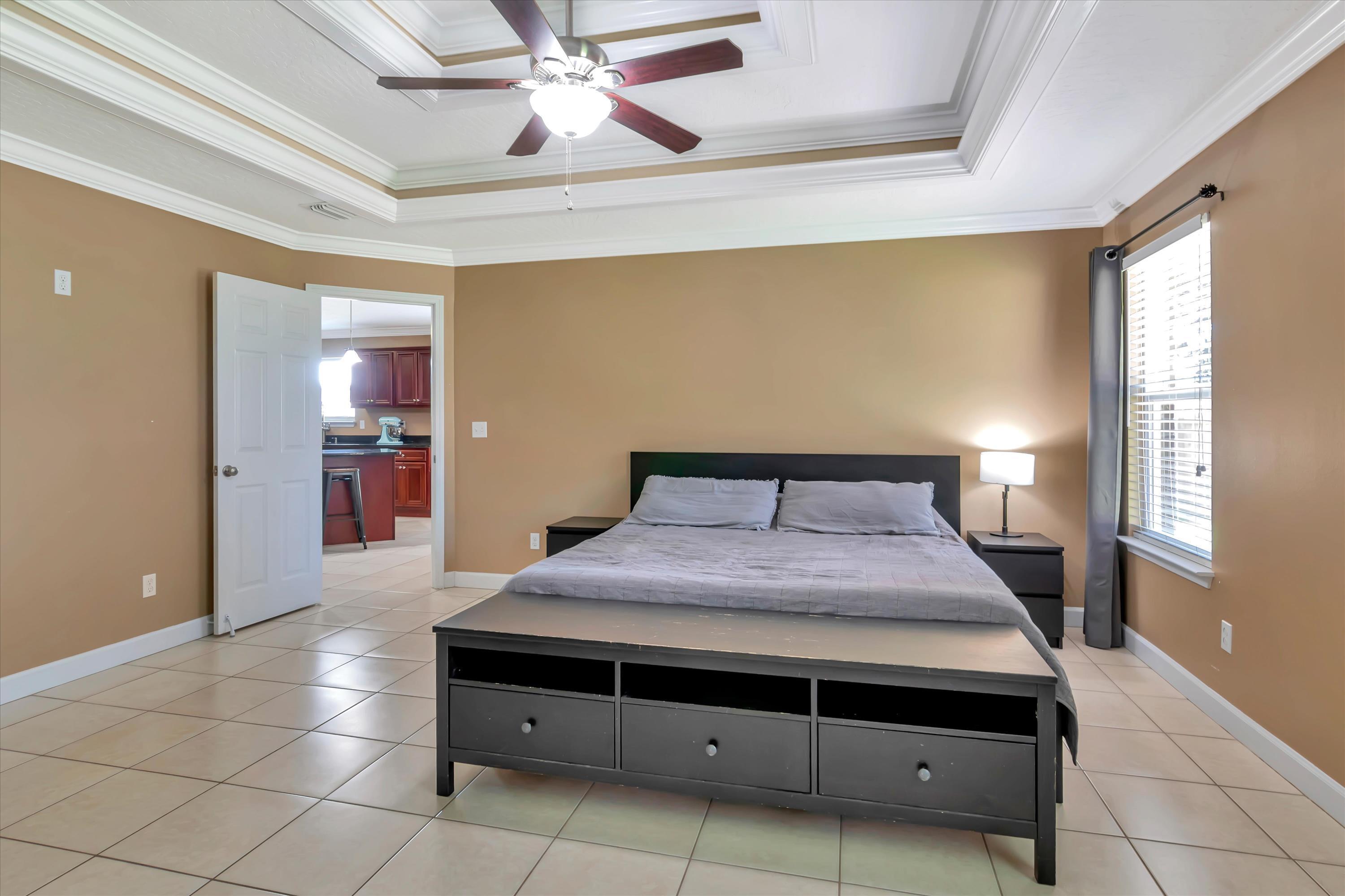 118 Katherine Street