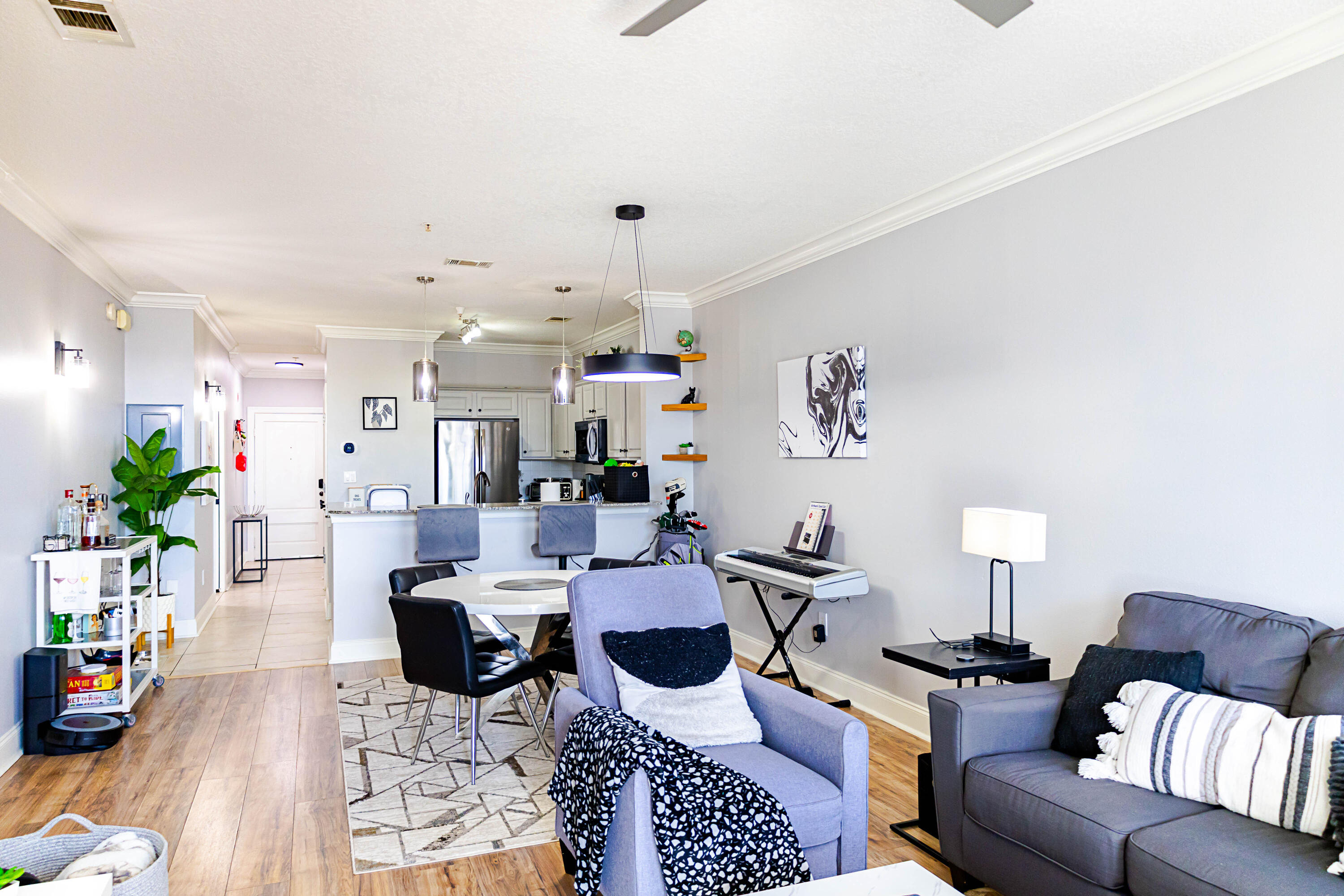 159 SE Brooks Street, UNIT 202