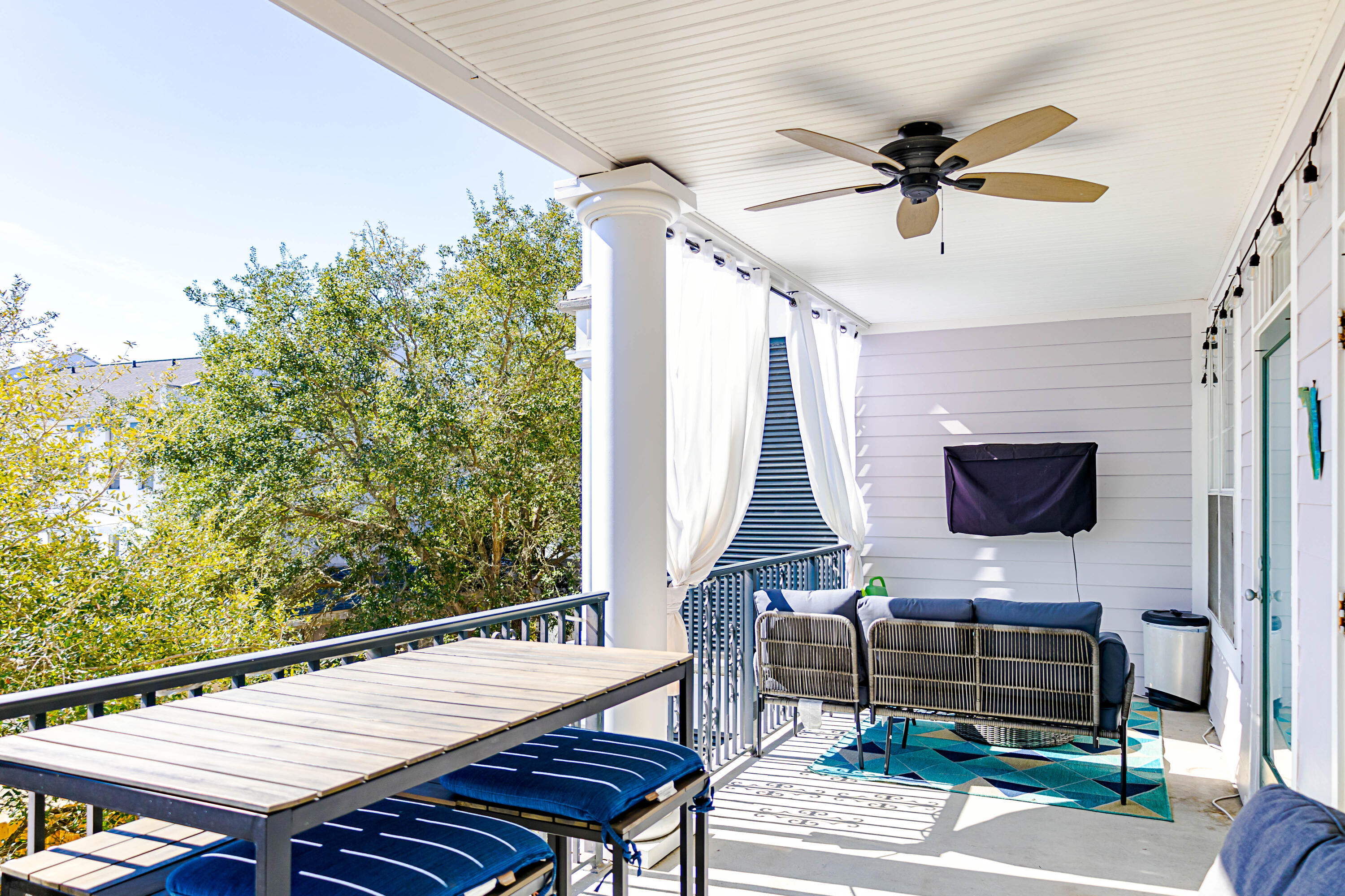 159 SE Brooks Street, UNIT 202