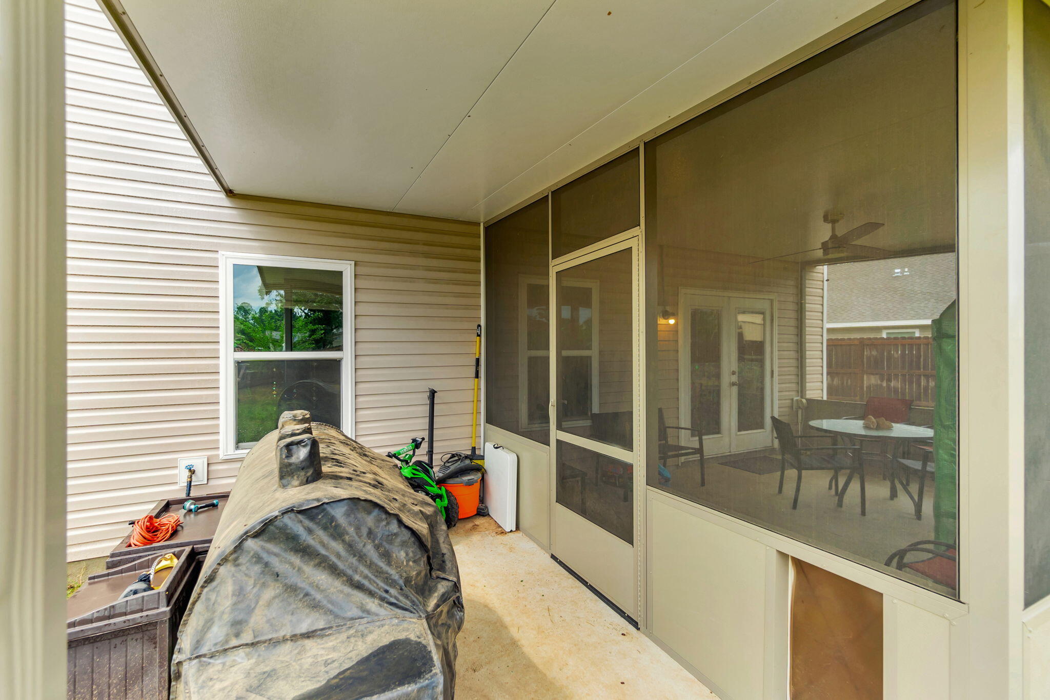 213 E Lockwood Way, DeFuniak Springs