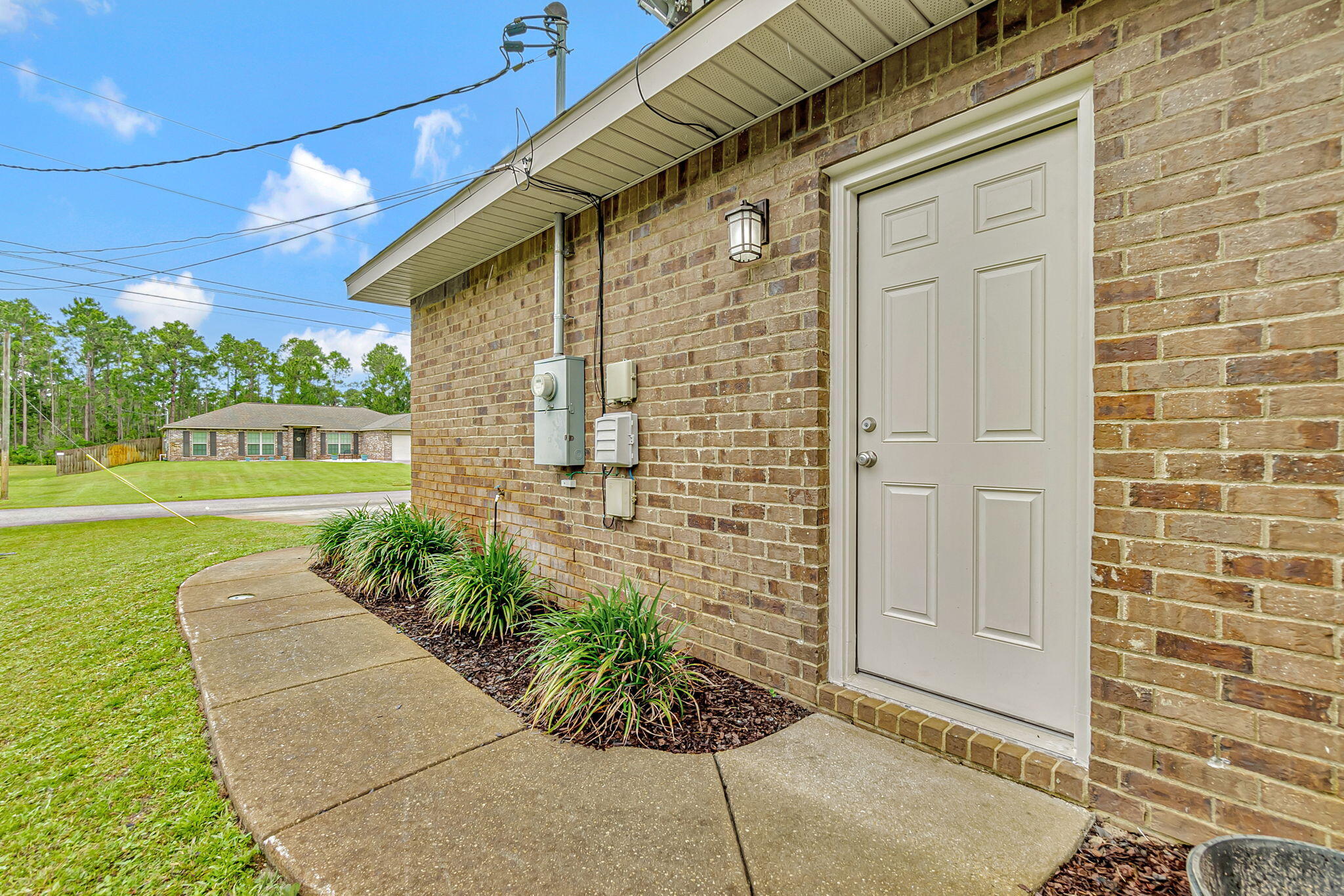 6562 Longview Street