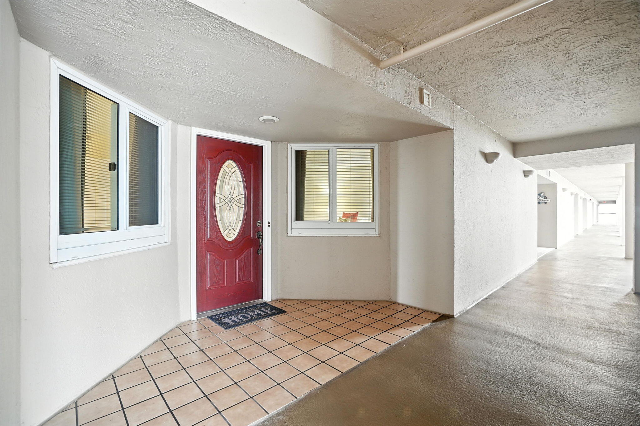 381 Santa Rosa Boulevard, W709