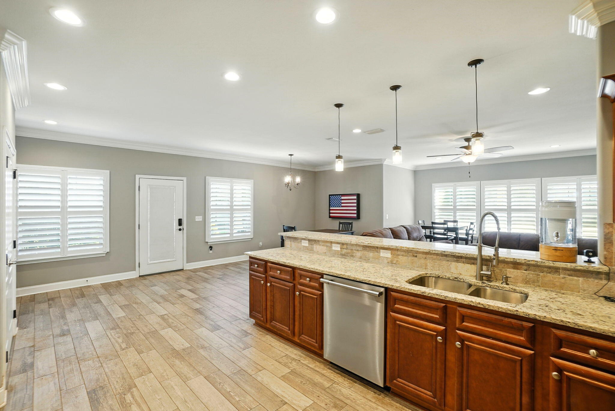 212 Eleases Crossing