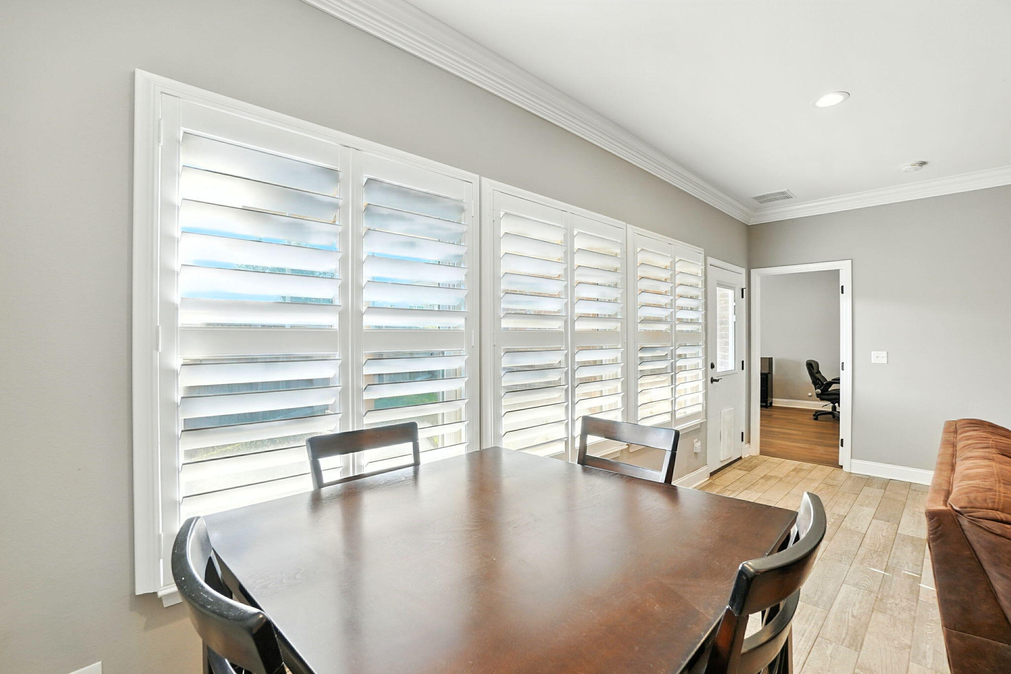 212 Eleases Crossing