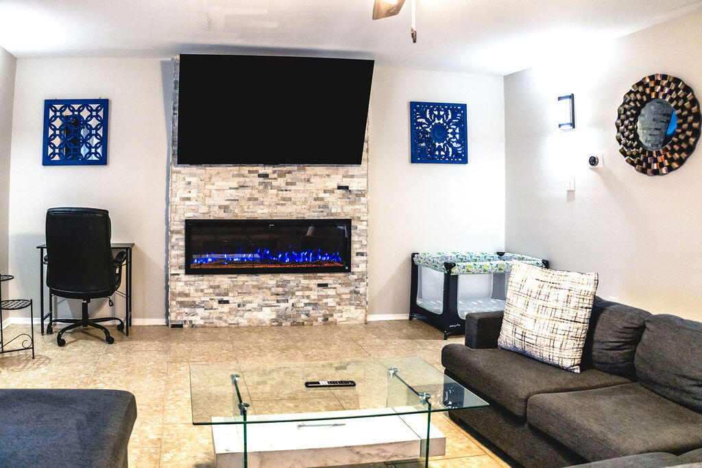 209 SW Honeytree Lane