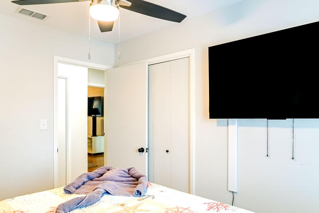 209 SW Honeytree Lane