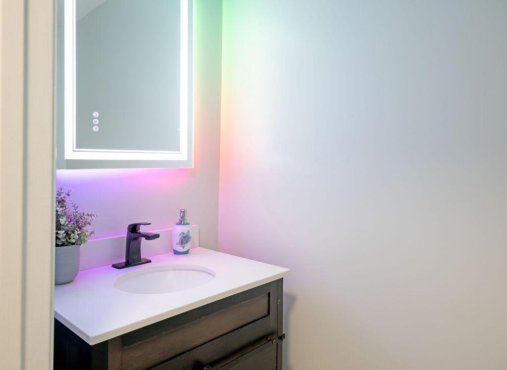 209 SW Honeytree Lane