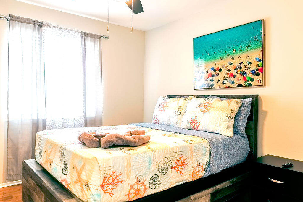 209 SW Honeytree Lane