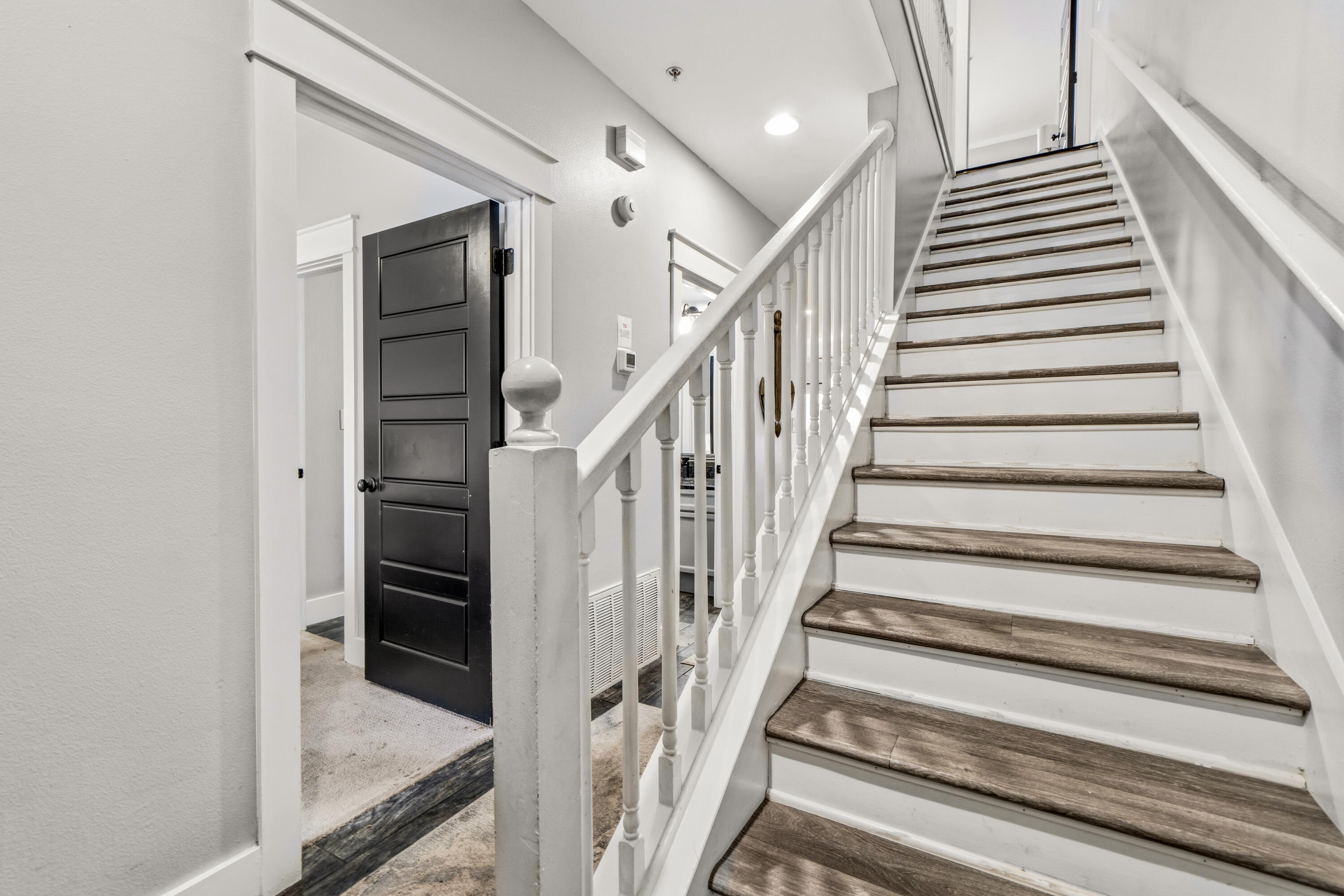 1986 Scenic Gulf Drive APT 3