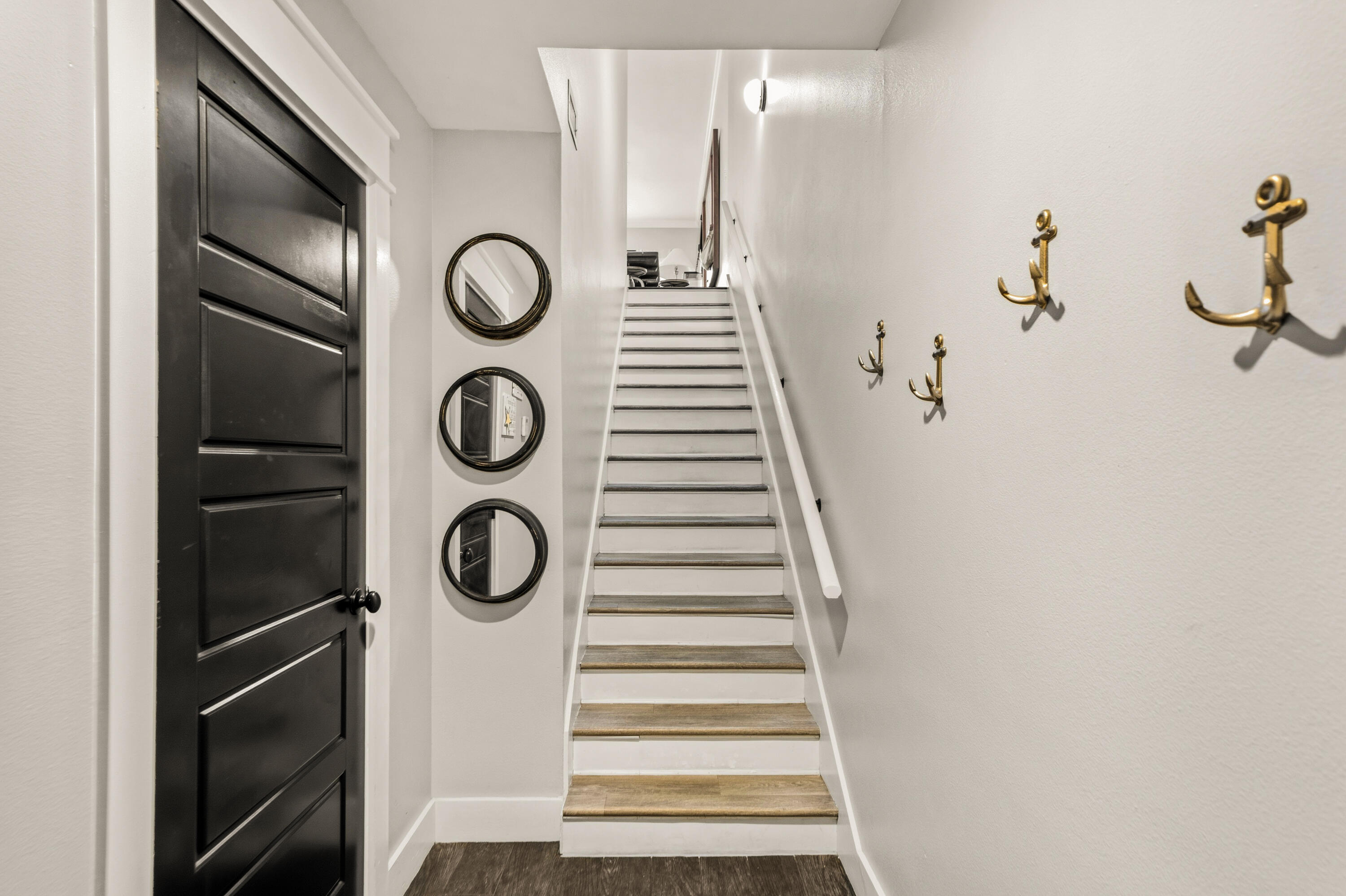 1986 Scenic Gulf Drive APT 3