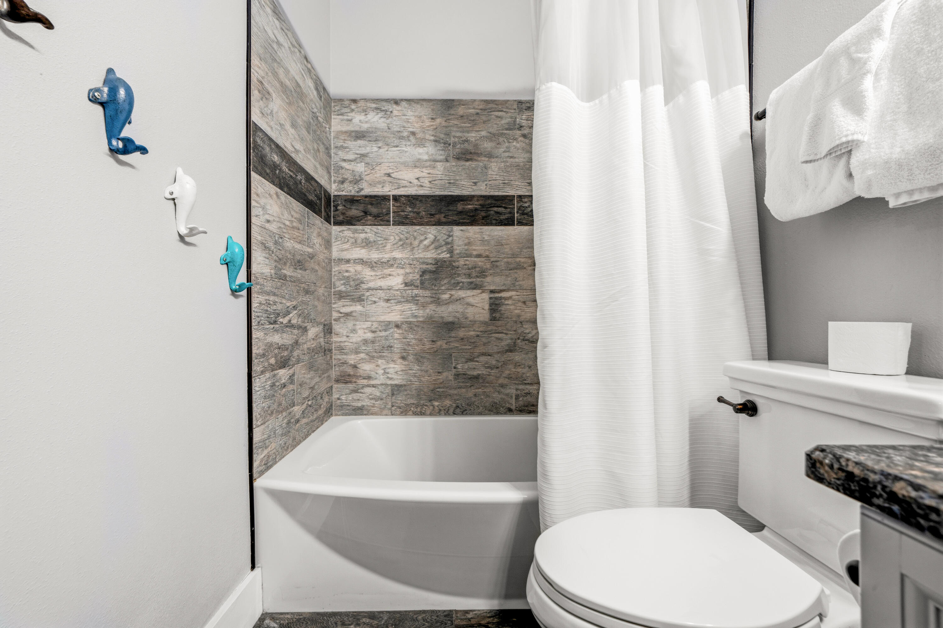 1986 Scenic Gulf Drive APT 3