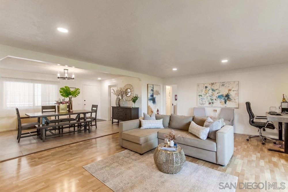 2540 Clairemont Dr. #105