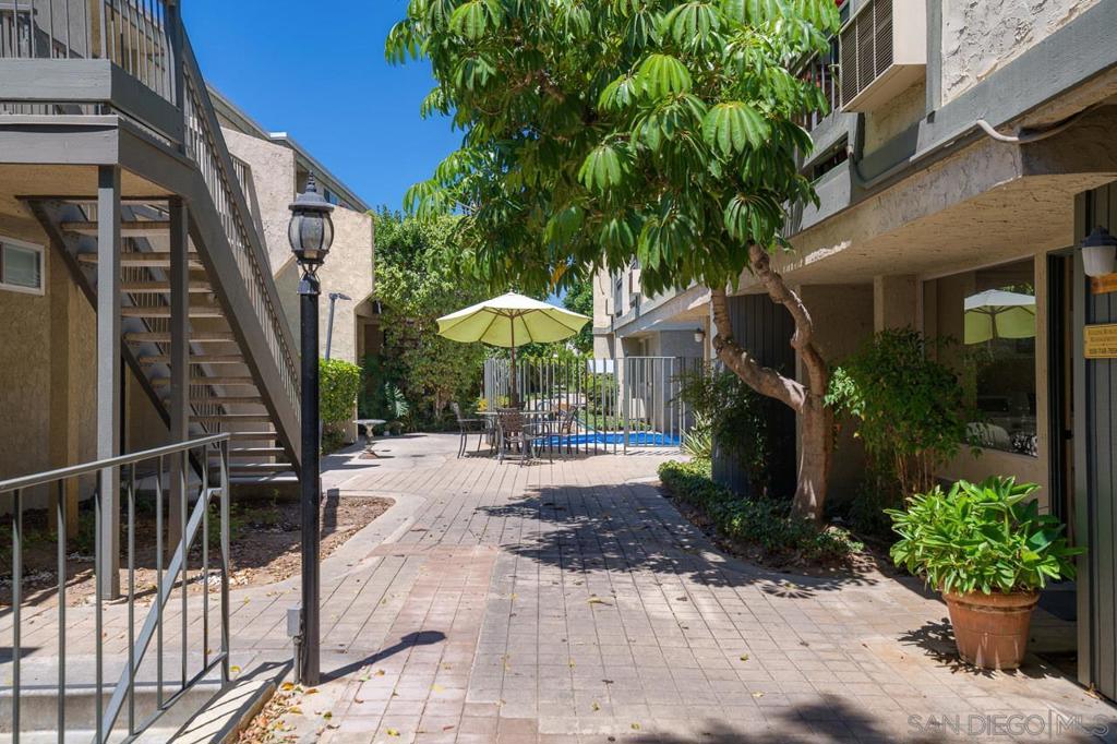 6675 Mission Gorge Rd B104