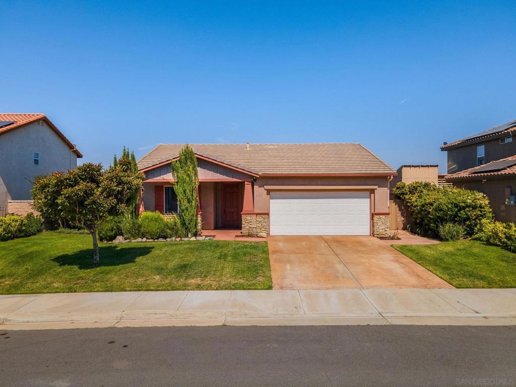 33376 Pitman Lane