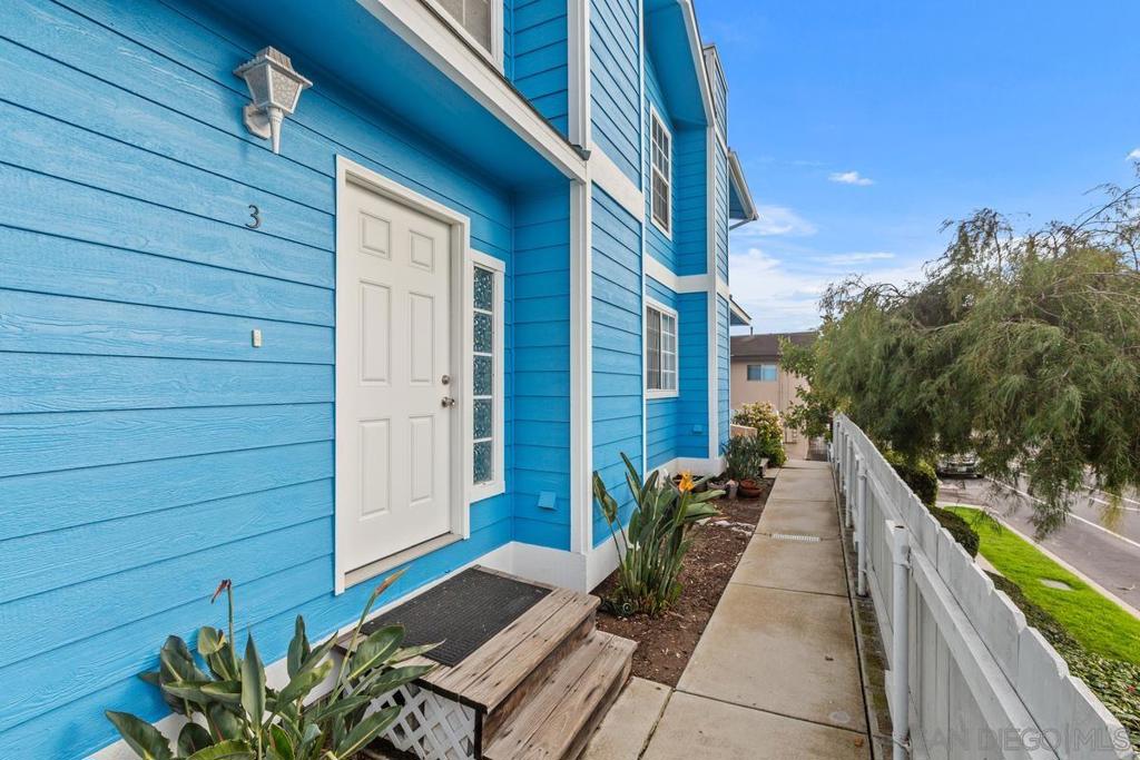 1005 Tourmaline St 3