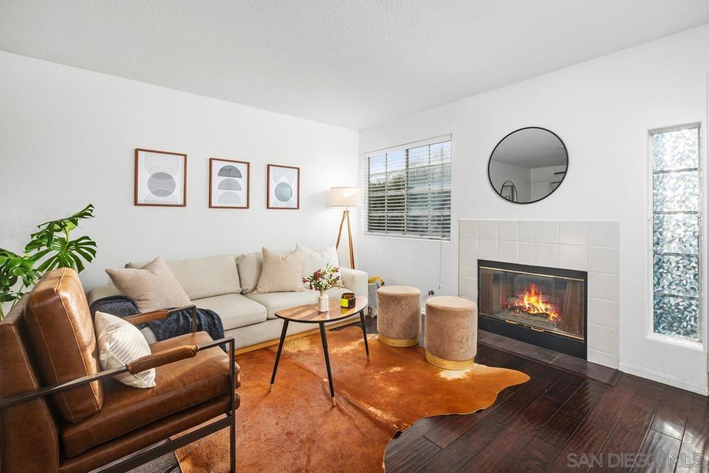 1005 Tourmaline St 3