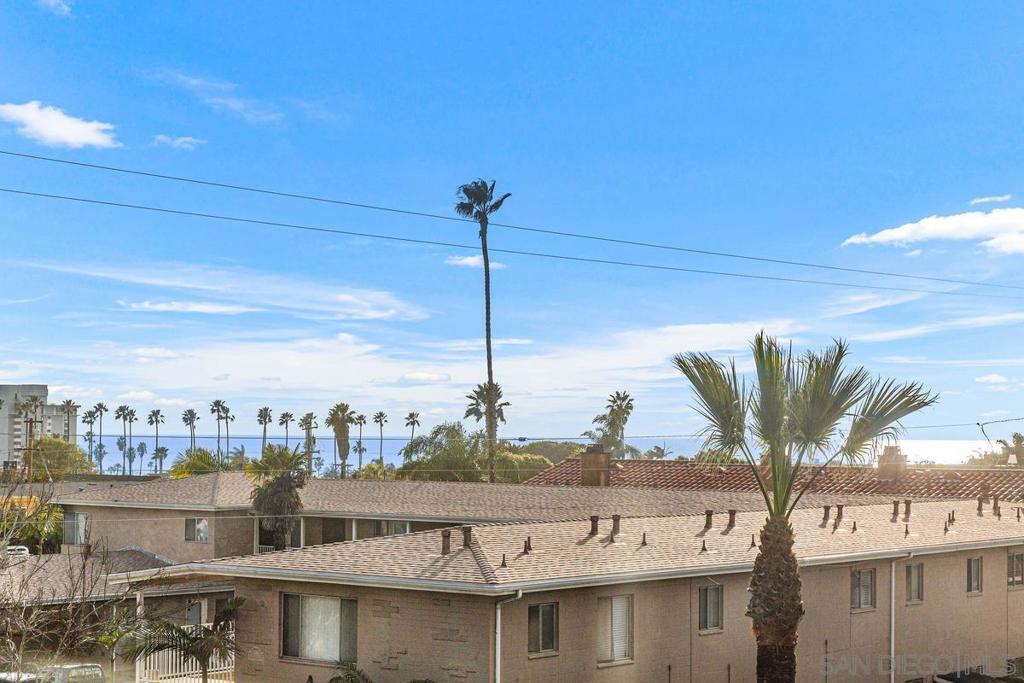 1005 Tourmaline St 3