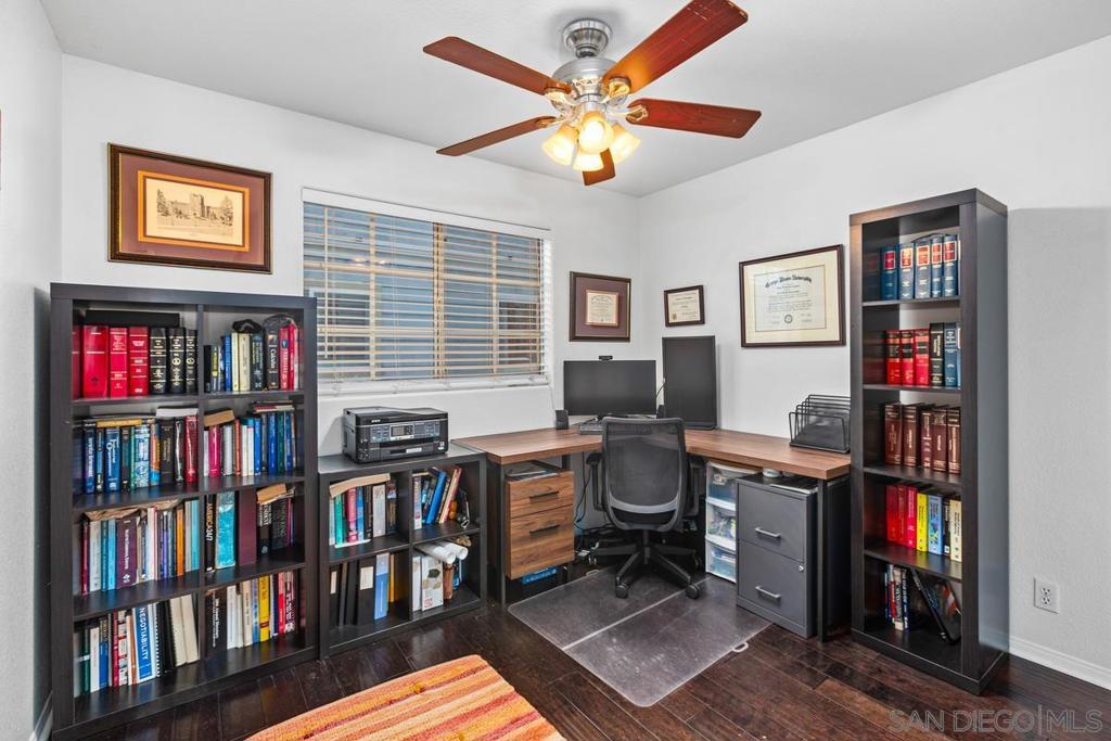 1005 Tourmaline St 3