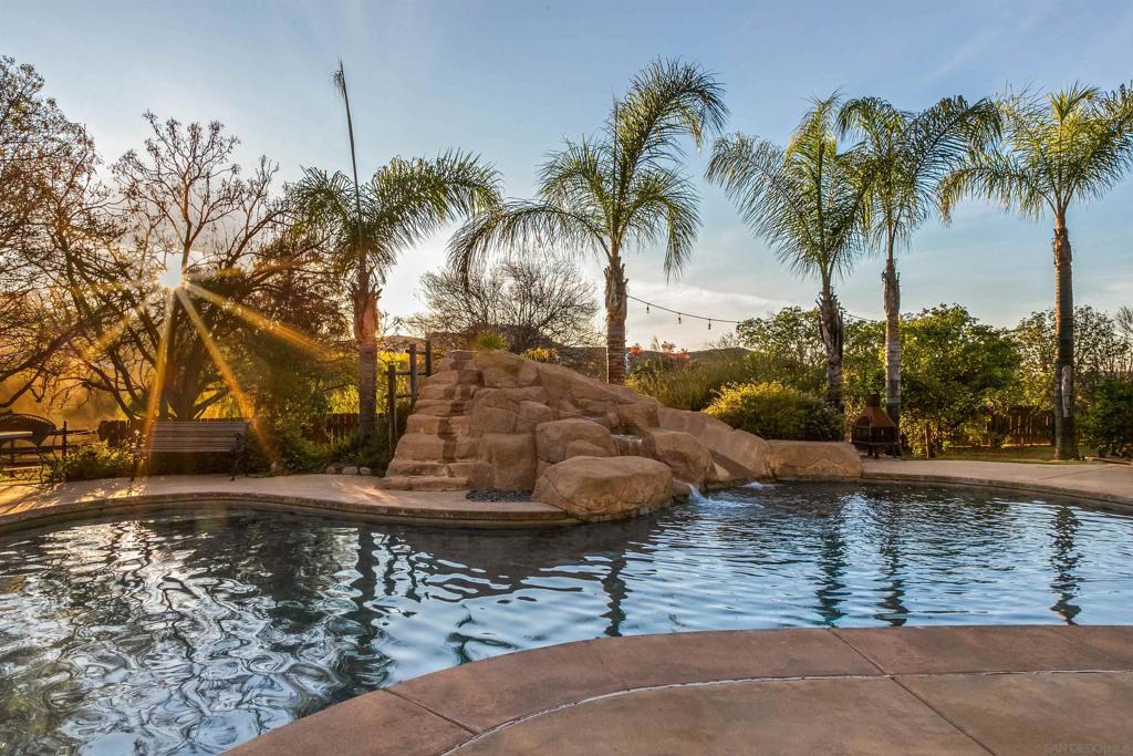 15336 Mesa Estates Ct