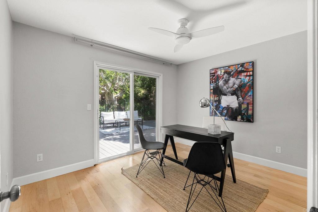 2735 Bay Canyon