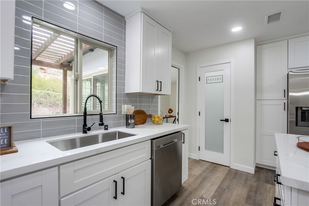 7942 Deerfield