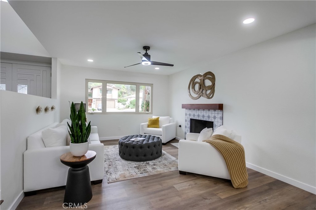 7942 Deerfield