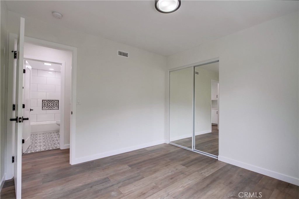 7942 Deerfield