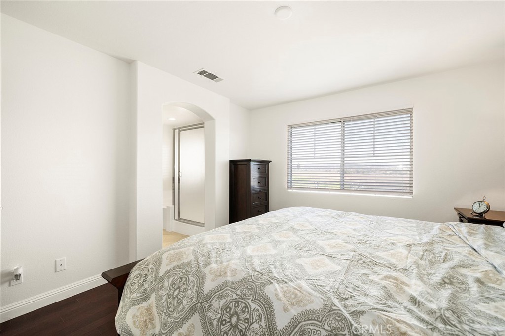 32903 Charmes