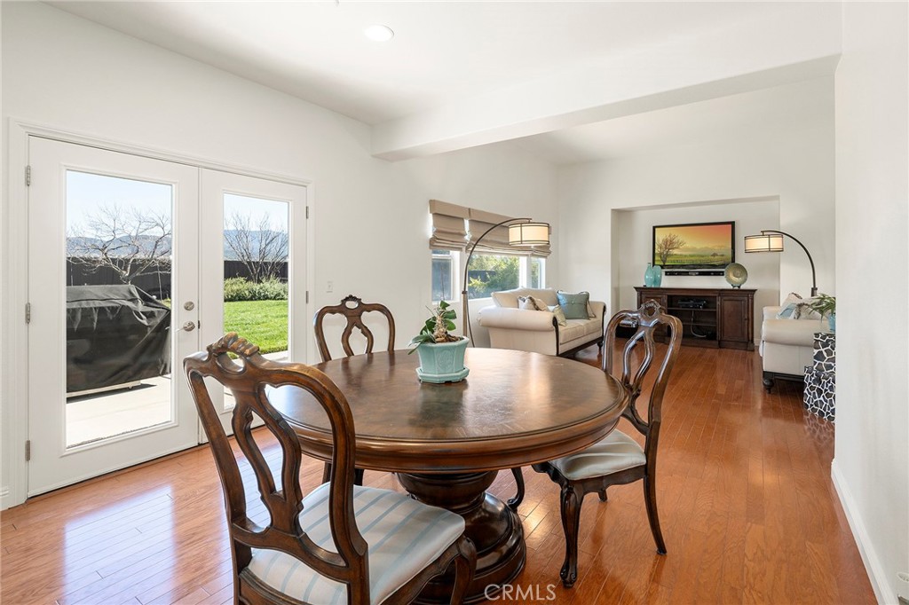 32903 Charmes