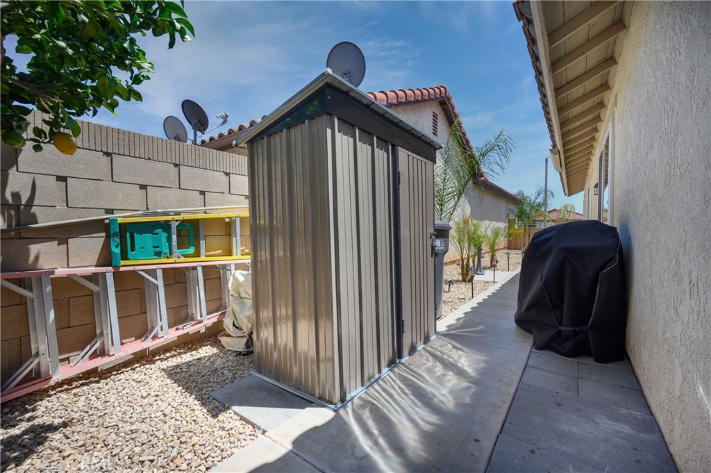 26168 Sunnywood Street